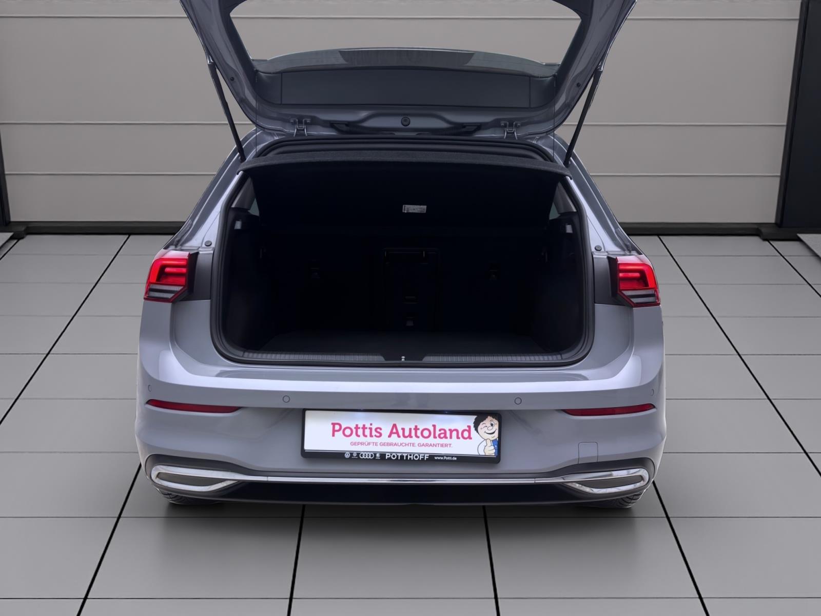 Volkswagen Golf 1.0 TSI ACTIVE NAVI SITZHZG LED PDC