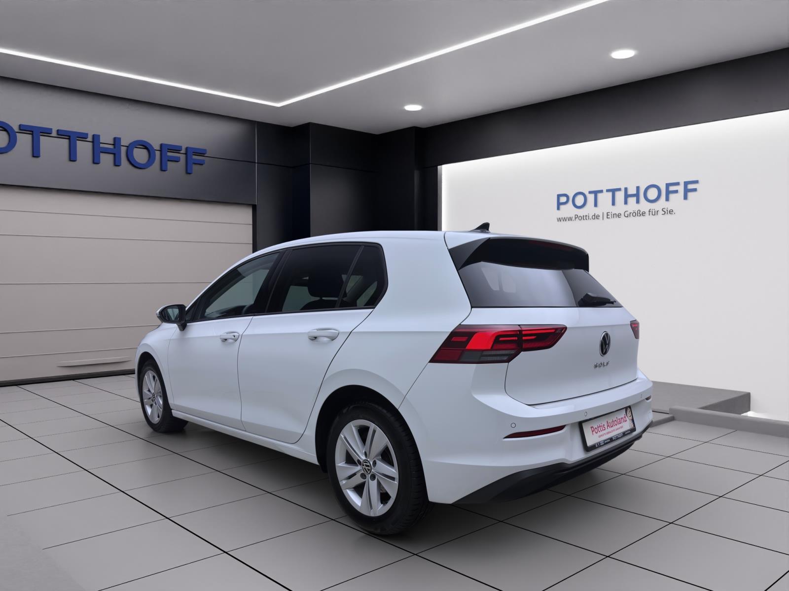 Volkswagen Golf 2.0 TDI DSG LIFE KAMERA ACC LED SITZHZG