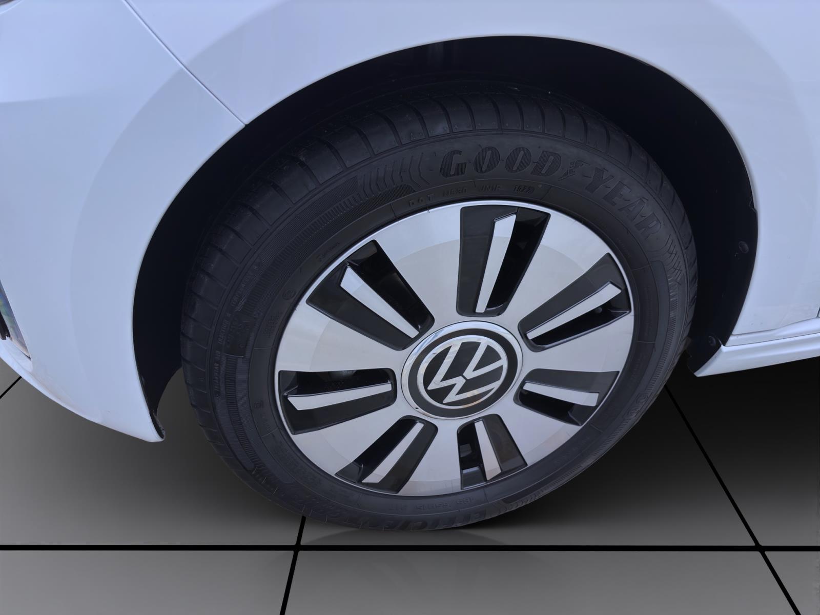 Volkswagen e-up! e-move up! KLIMA DAB+ LM15