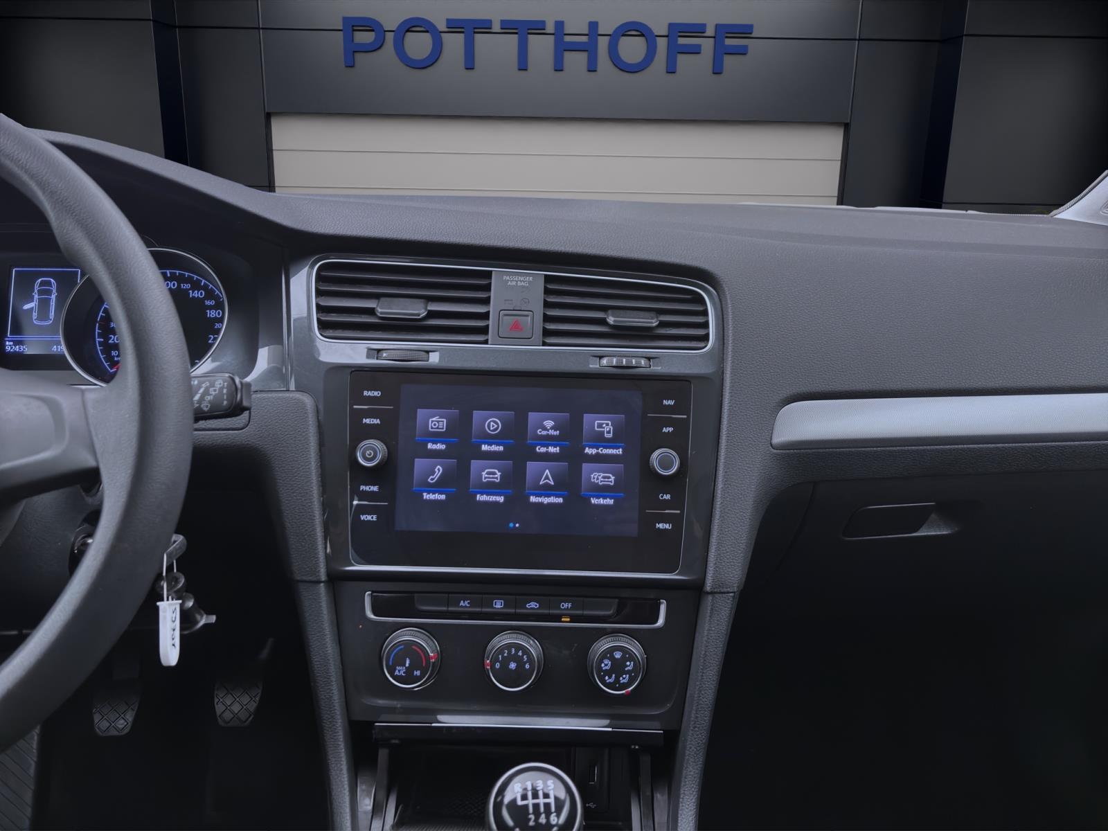 Volkswagen Golf Variant 1.0 TSI KLIMA PDC NAVI