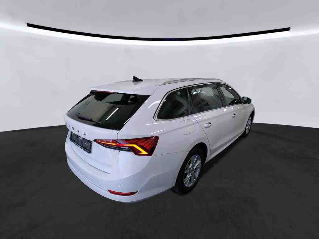 Skoda Octavia Combi 2.0 TDI DSG STYLE NAVI PDC KLIMA LED