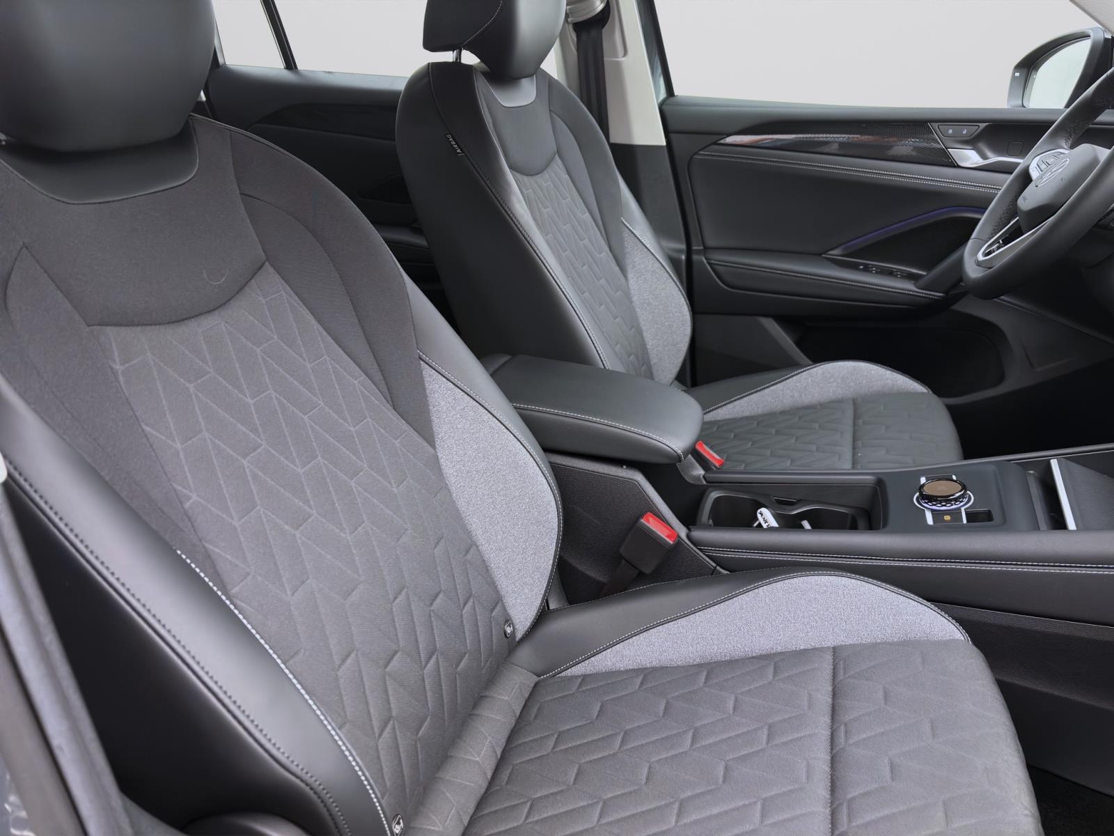 Volkswagen Tiguan 1.5 eTSI DSG GOAL NAVI AHK KAMERA MATRIX