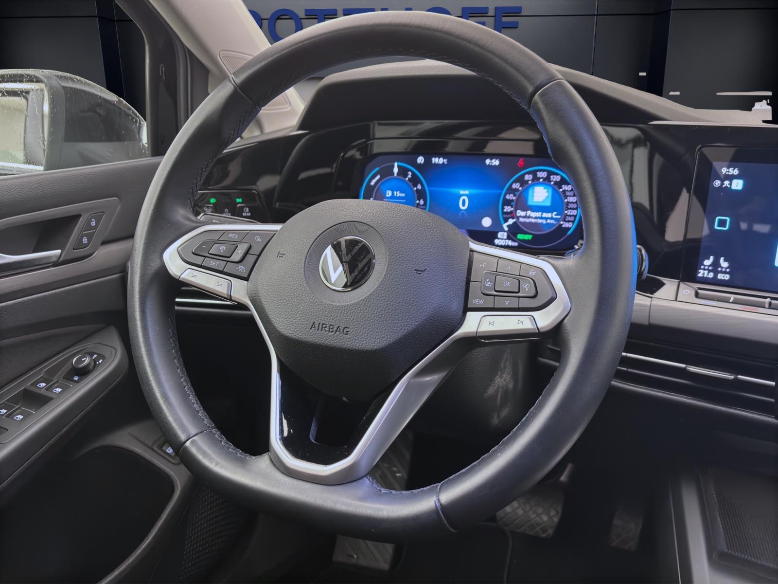 Volkswagen Golf 1.4 eHybrid STYLE NAVI KLIMA PDC SITZHZG
