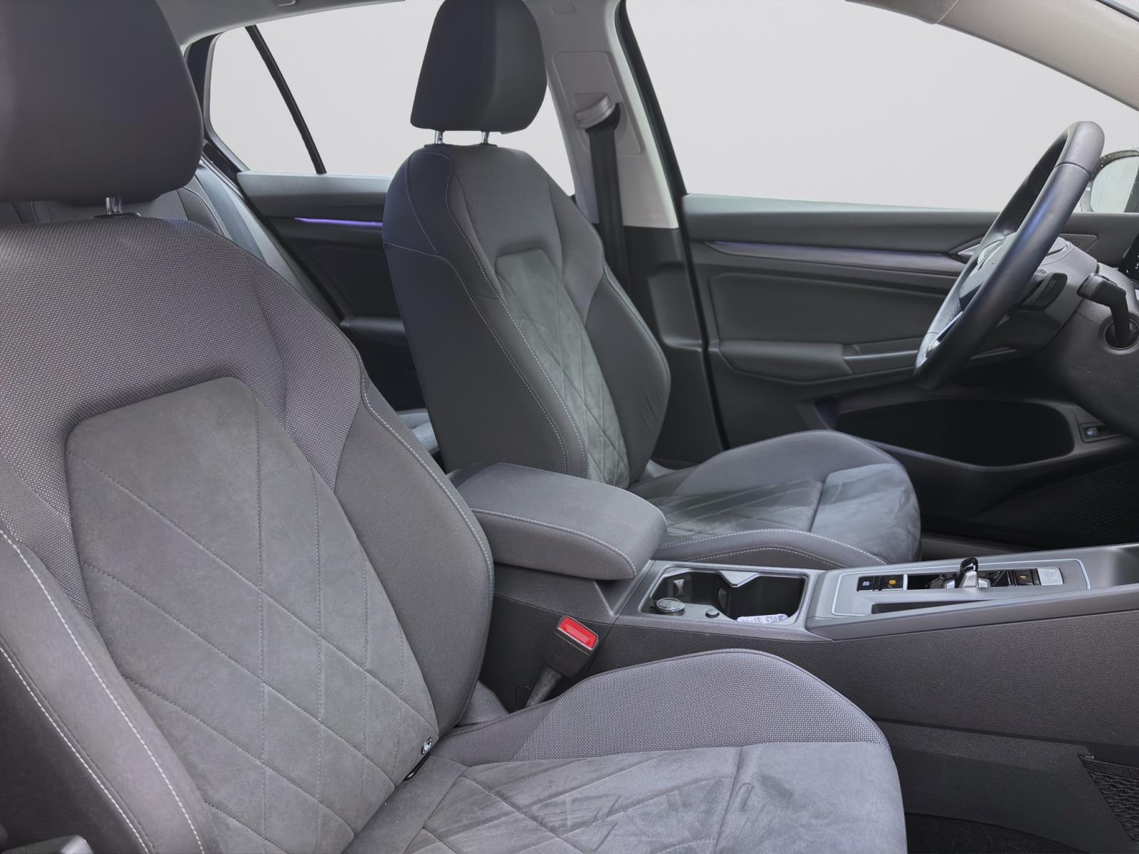 Volkswagen Golf 1.4 eHybrid STYLE NAVI KLIMA PDC SITZHZG