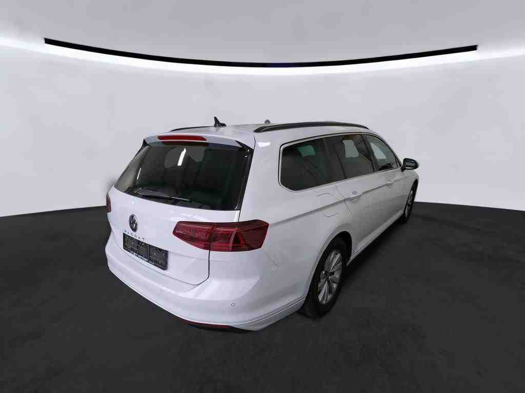 Volkswagen Passat Variant 2.0 TDI DSG BUSINESS NAVI AHK KAMERA ACC