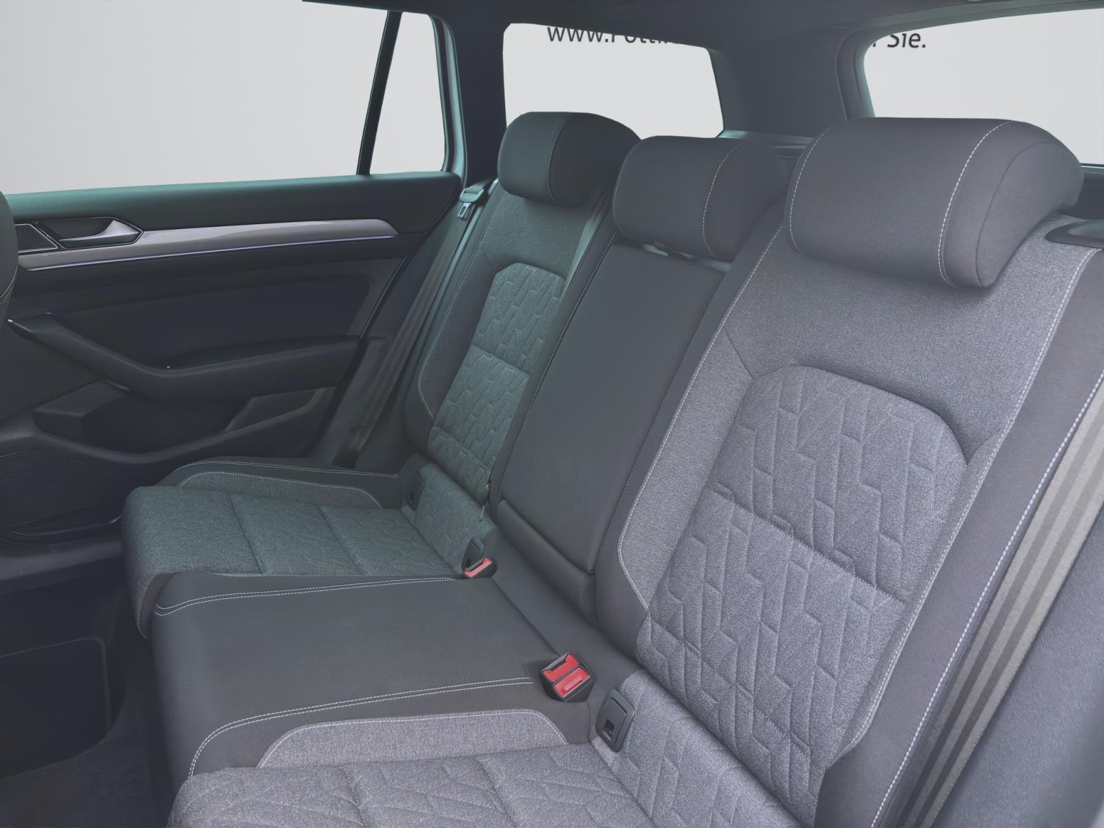 Volkswagen Passat Variant 2.0 TDI DSG BUSINESS STDHZG AHK NAVI KAMERA
