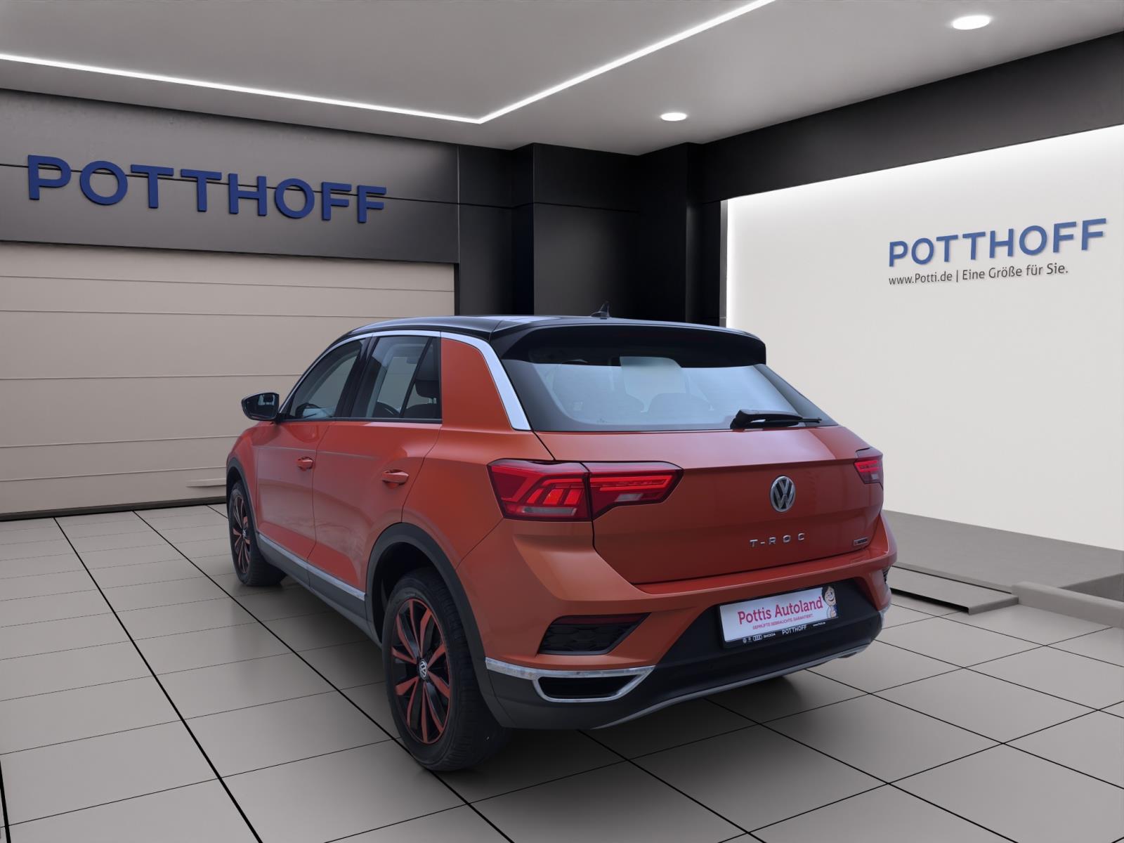 Bild 1: Volkswagen T-Roc 2.0 TDI DSG 4M STYLE NAVI ACC SITZHZG KLIMA