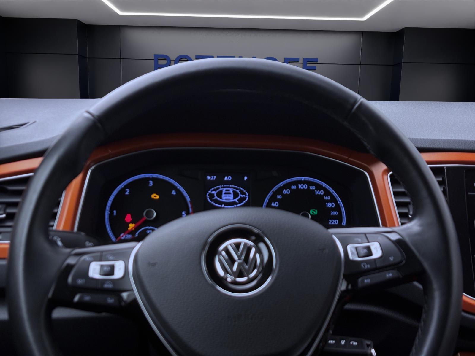Bild 11: Volkswagen T-Roc 2.0 TDI DSG 4M STYLE NAVI ACC SITZHZG KLIMA