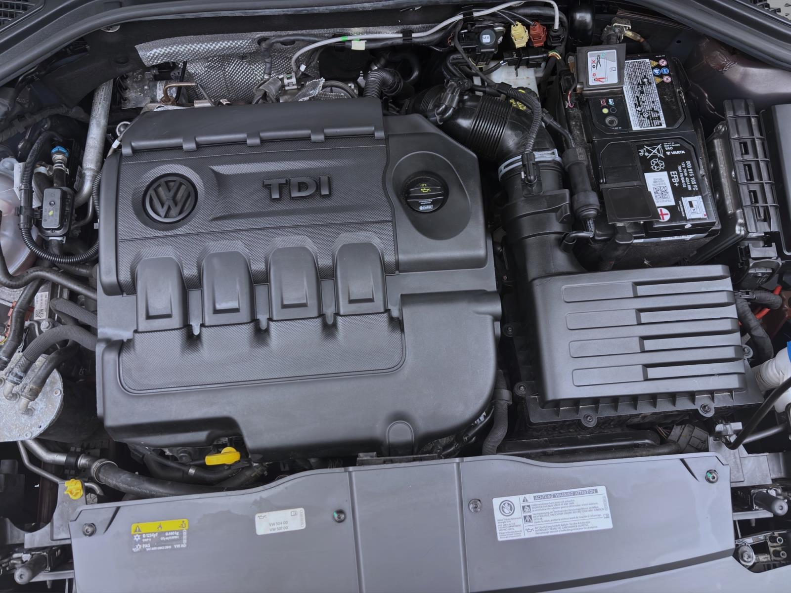 Bild 16: Volkswagen T-Roc 2.0 TDI DSG 4M STYLE NAVI ACC SITZHZG KLIMA