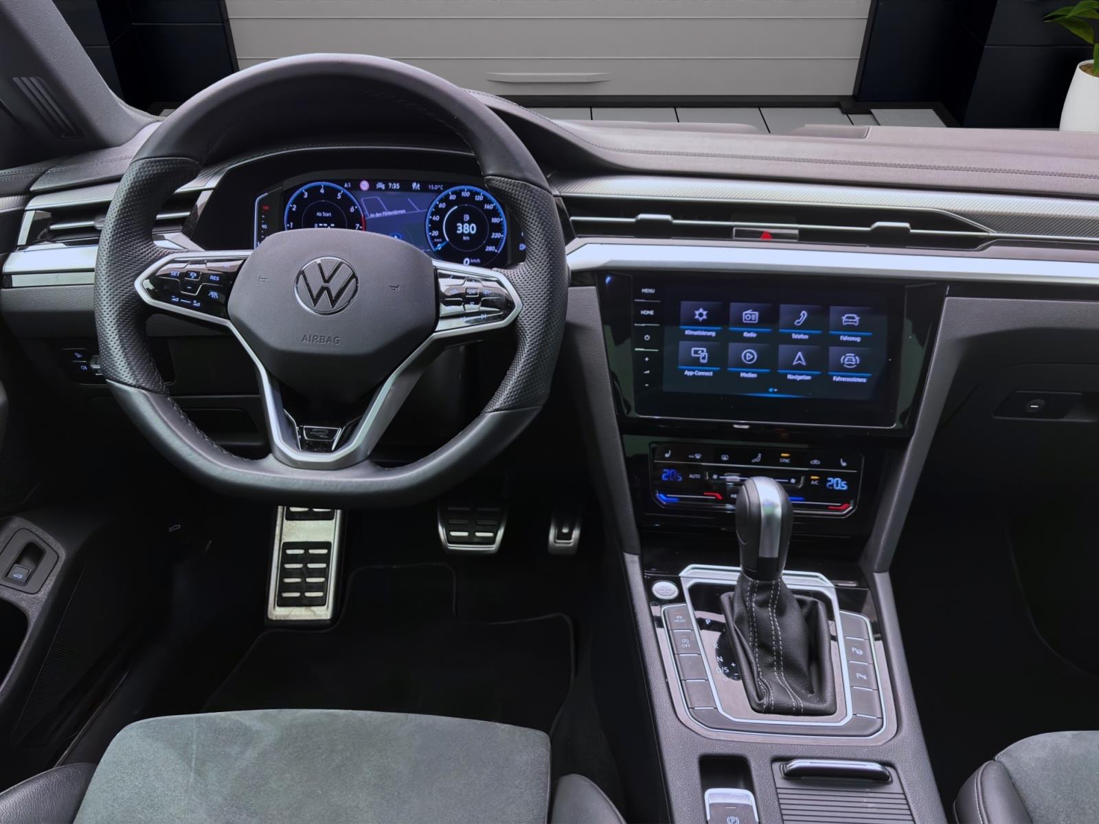 Volkswagen Arteon Shooting Brake 2.0 TSI DSG R-LINE NAVI KAMERA PDC PANO