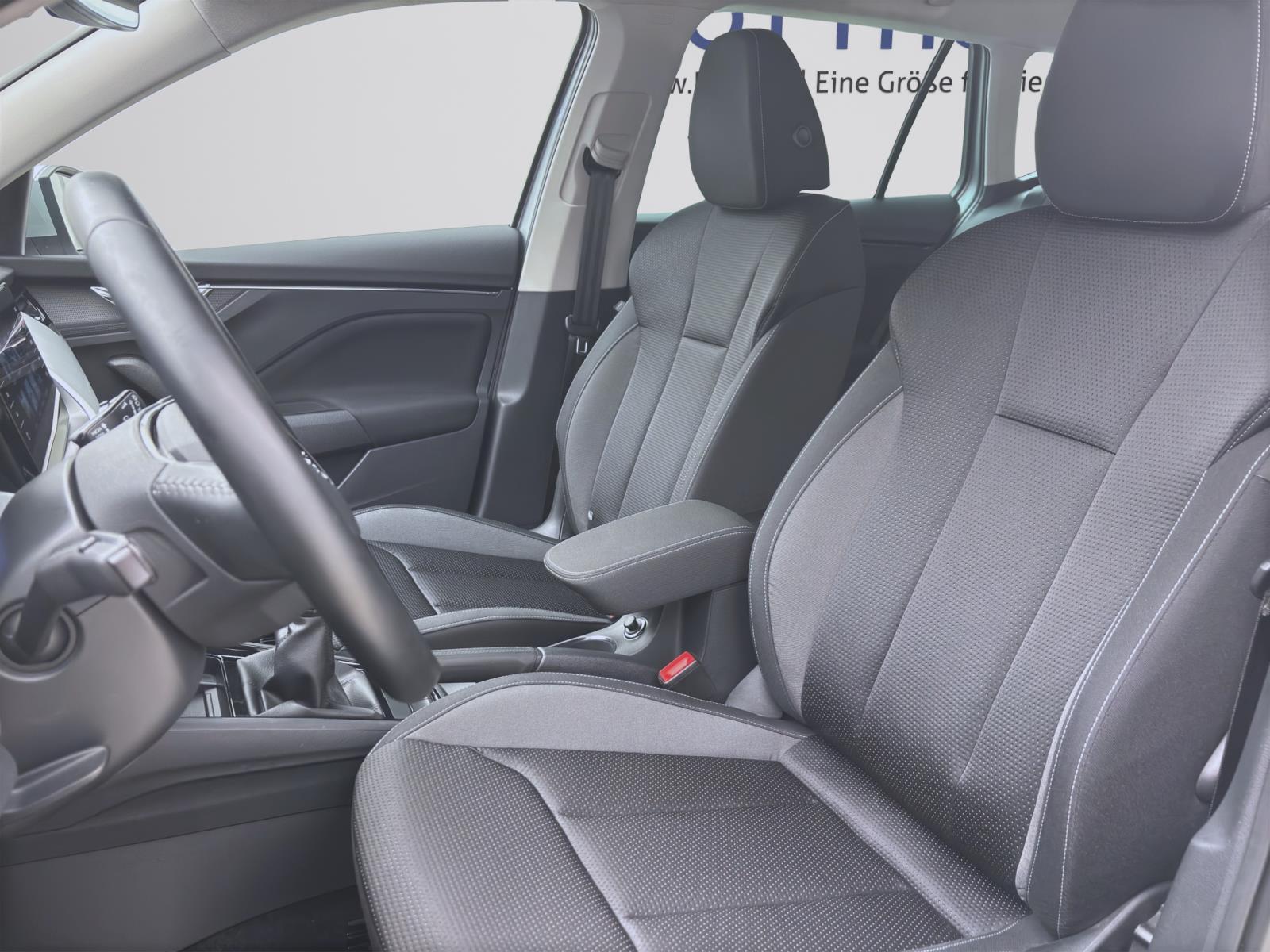 Skoda Kamiq 1.0 TSI TOUR NAVI LED KLIMA PDC DAB+