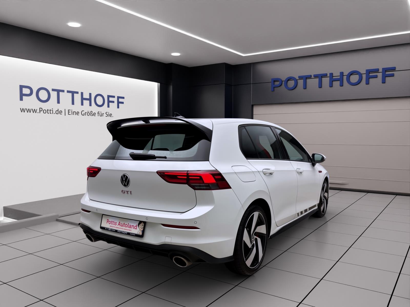 Volkswagen Golf GTI CLUBSPORT NAVI PDC SITZHZG LED