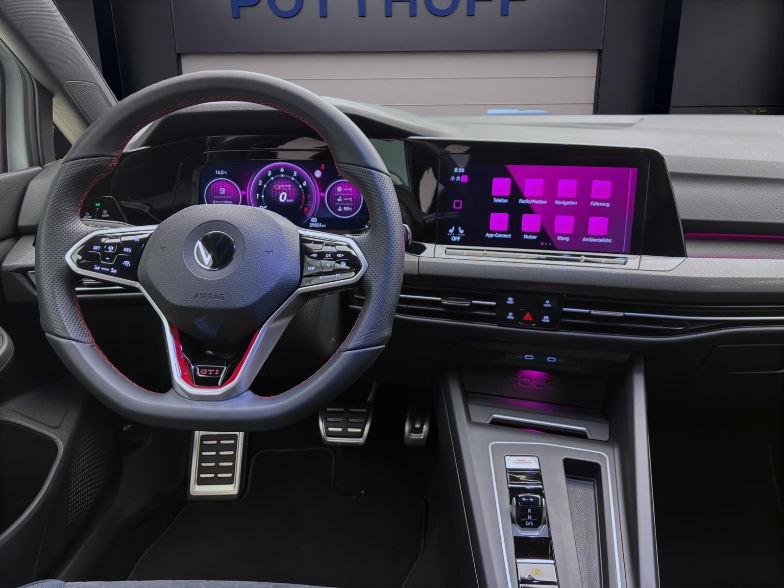 Volkswagen Golf GTI CLUBSPORT NAVI PDC SITZHZG LED