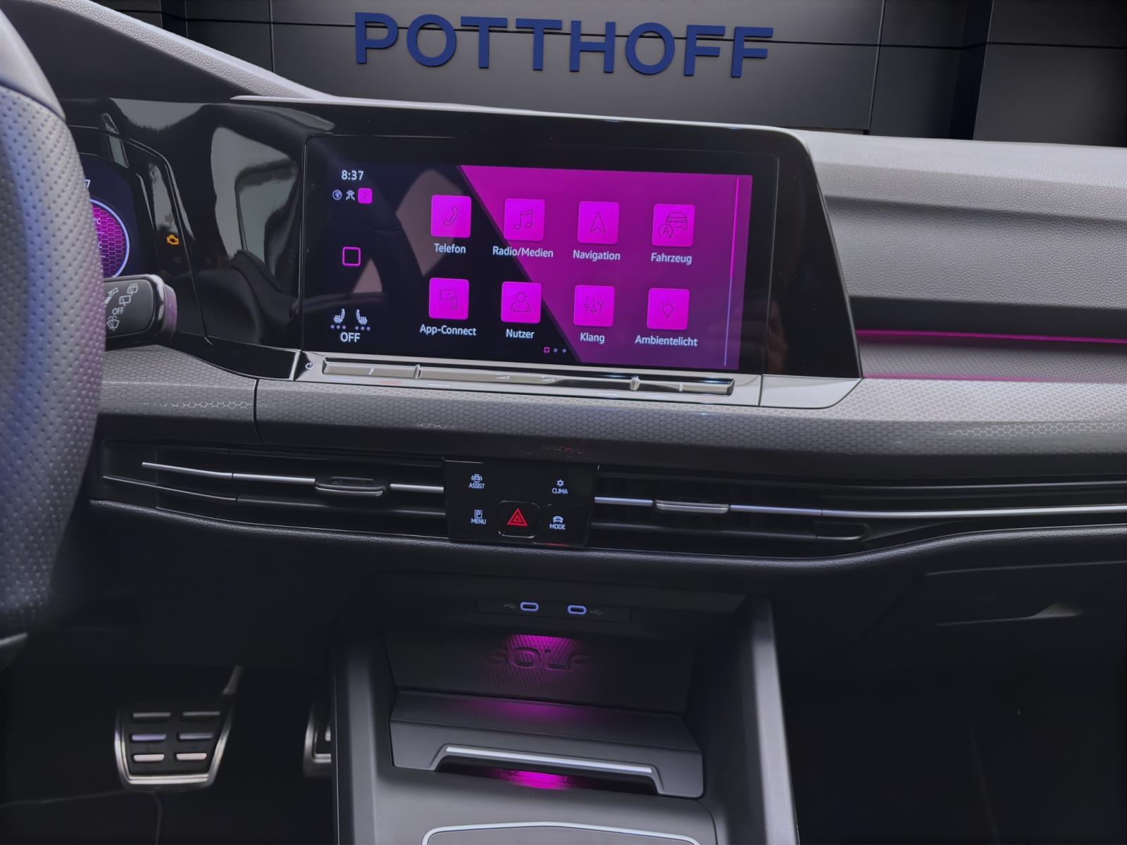 Volkswagen Golf GTI CLUBSPORT NAVI PDC SITZHZG LED