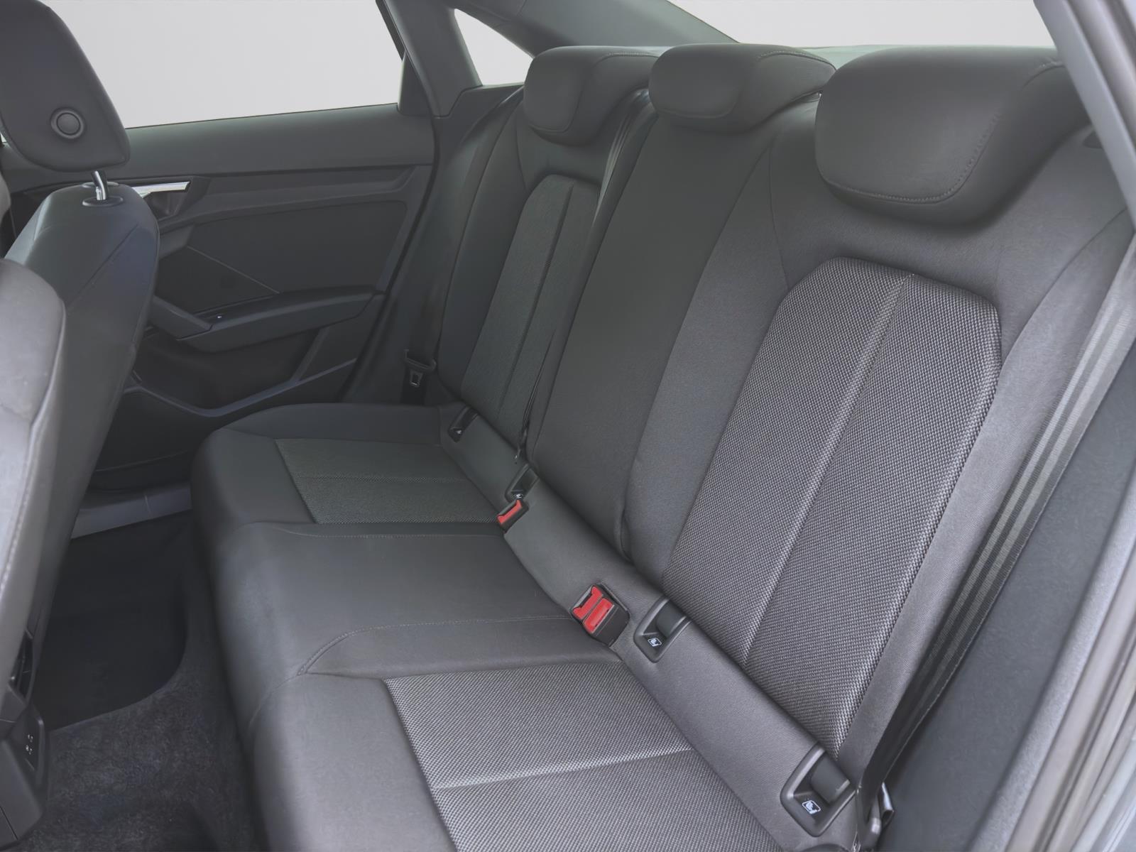 Audi A3 Limousine 35 TFSI ADVANCED SOUND KLIMA LM17