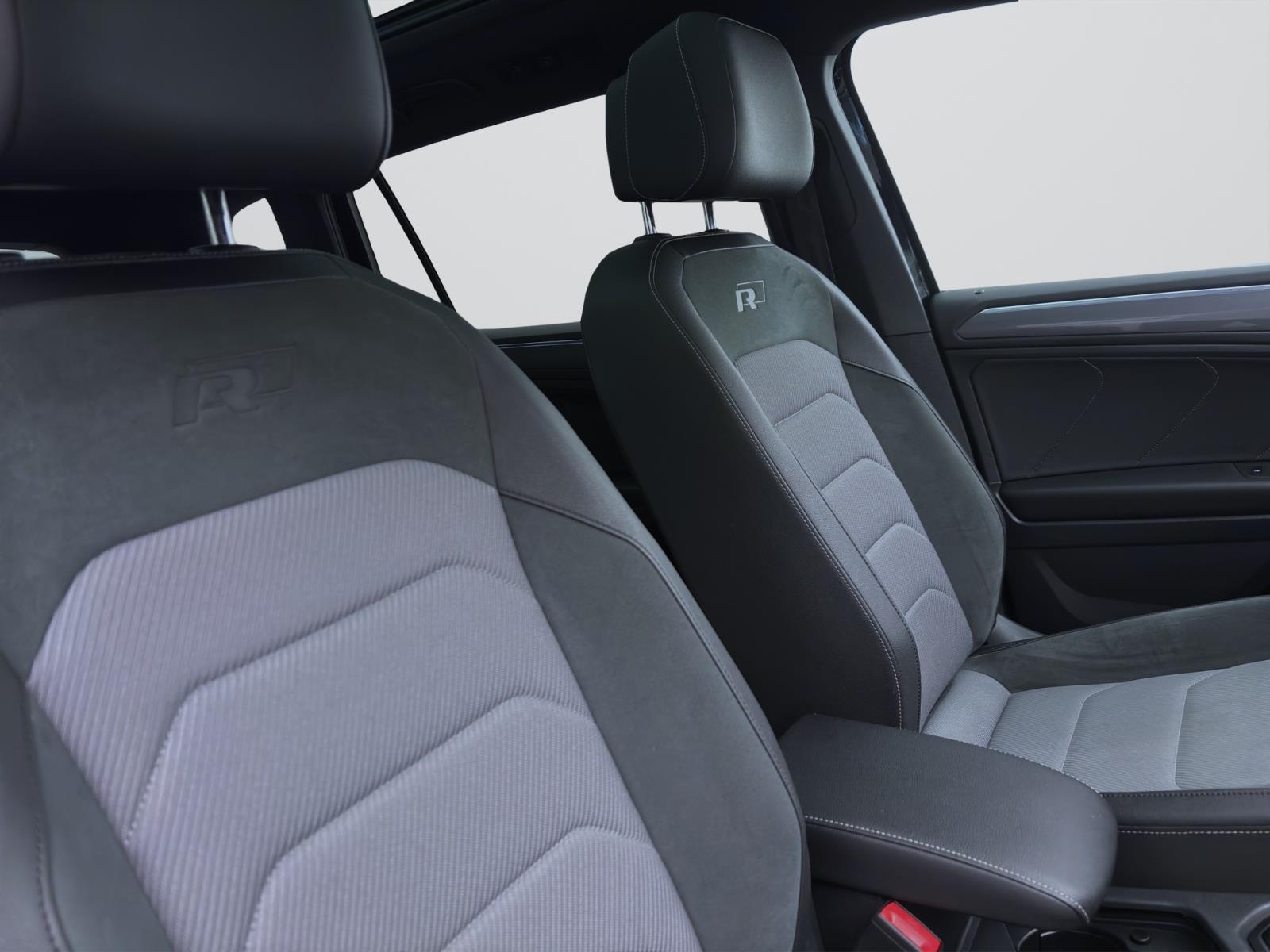 Volkswagen Tiguan Allspace 2.0 TSI DSG 4M R-LINE PANO AHK DCC