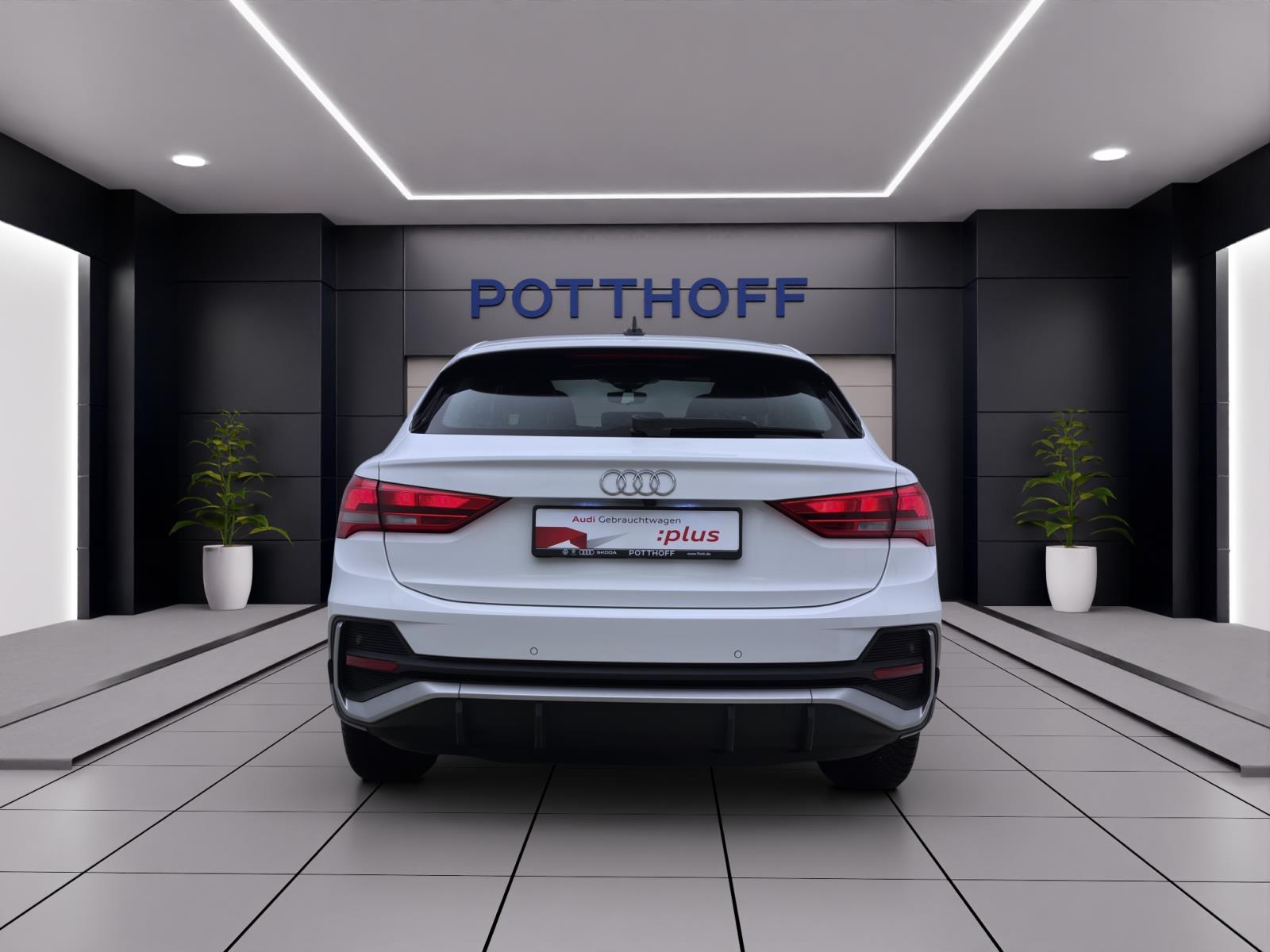 Audi Q3 Sportback 35 TFSI S LINE KAMERA PDC SITZHZG