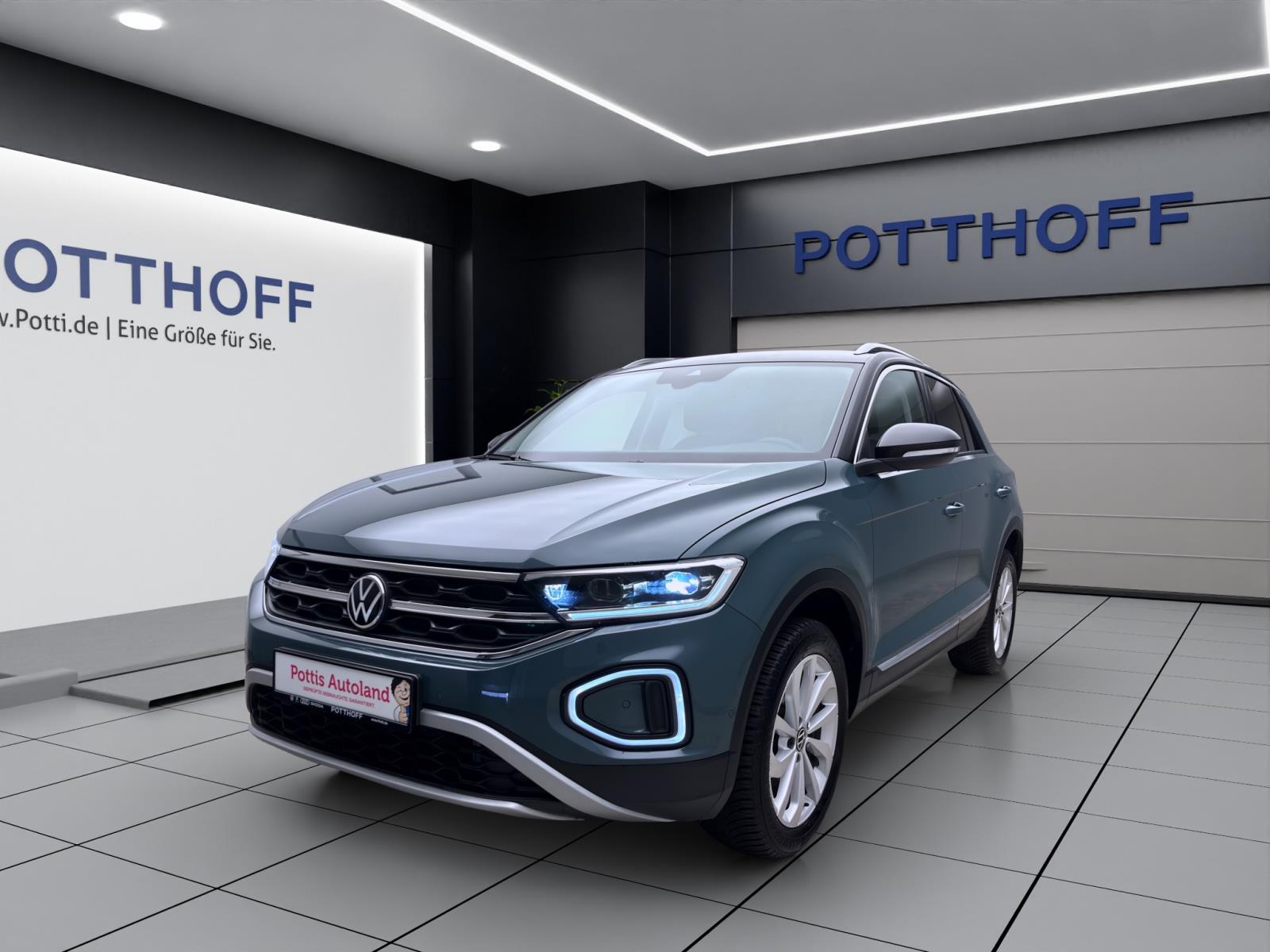 Volkswagen T-Roc 1.5 TSI DSG STYLE AHK NAVI D.COCKPIT SITZHZG