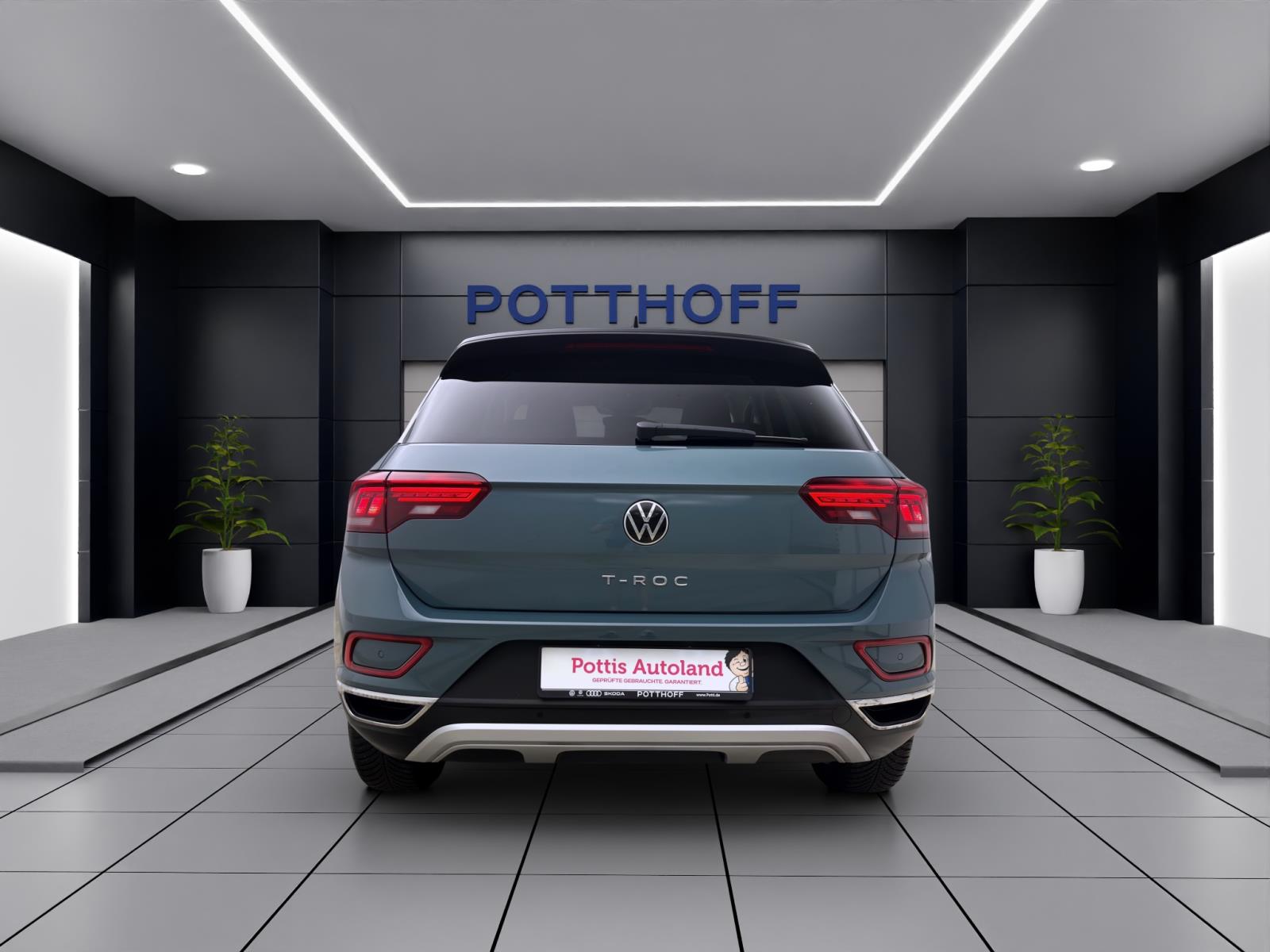 Bild 2: Volkswagen T-Roc 1.5 TSI DSG STYLE AHK NAVI D.COCKPIT SITZHZG