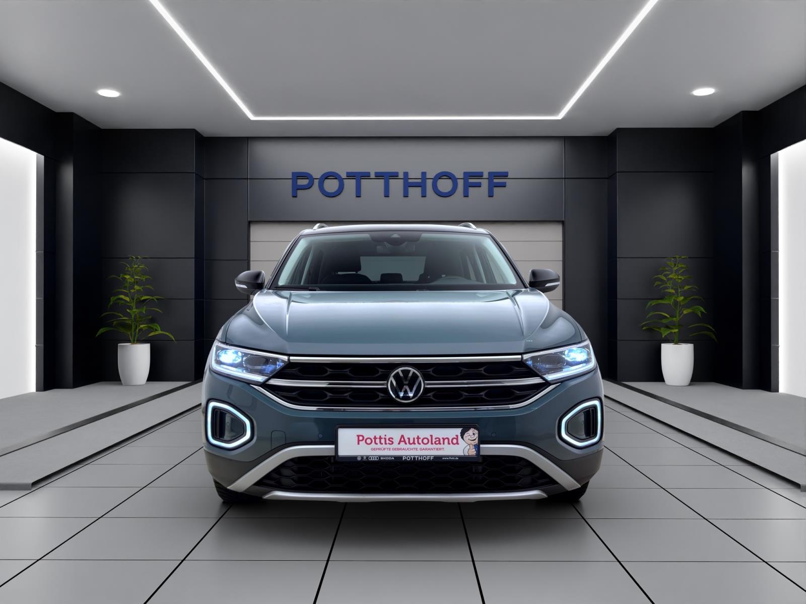 Bild 6: Volkswagen T-Roc 1.5 TSI DSG STYLE AHK NAVI D.COCKPIT SITZHZG