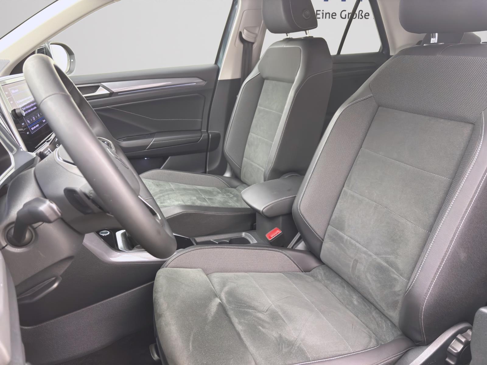 Bild 8: Volkswagen T-Roc 1.5 TSI DSG STYLE AHK NAVI D.COCKPIT SITZHZG