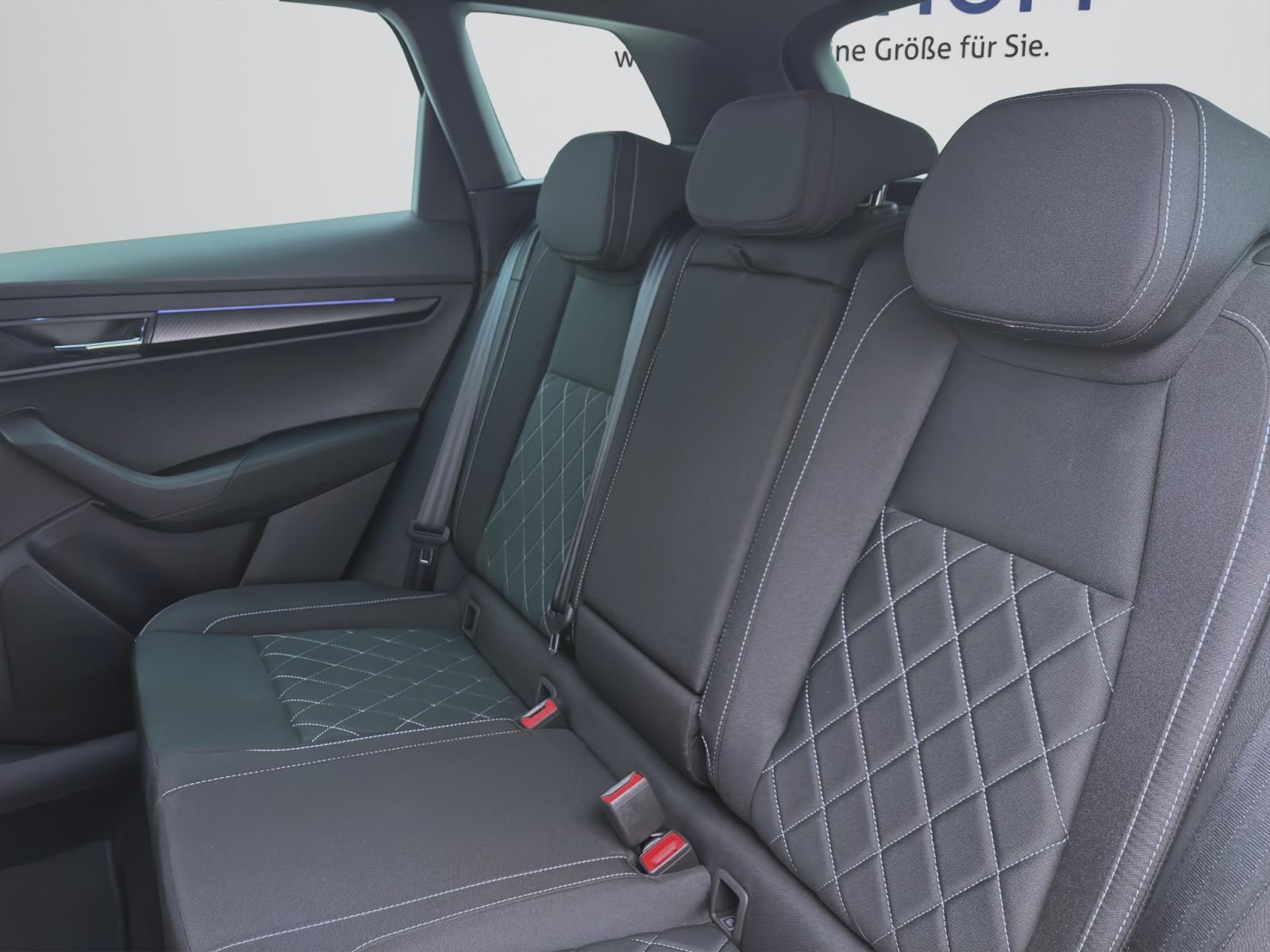 Skoda Karoq 2.0 TSI DSG 4x4 SPORTLINE MATRIX SITZHZG KLIMA