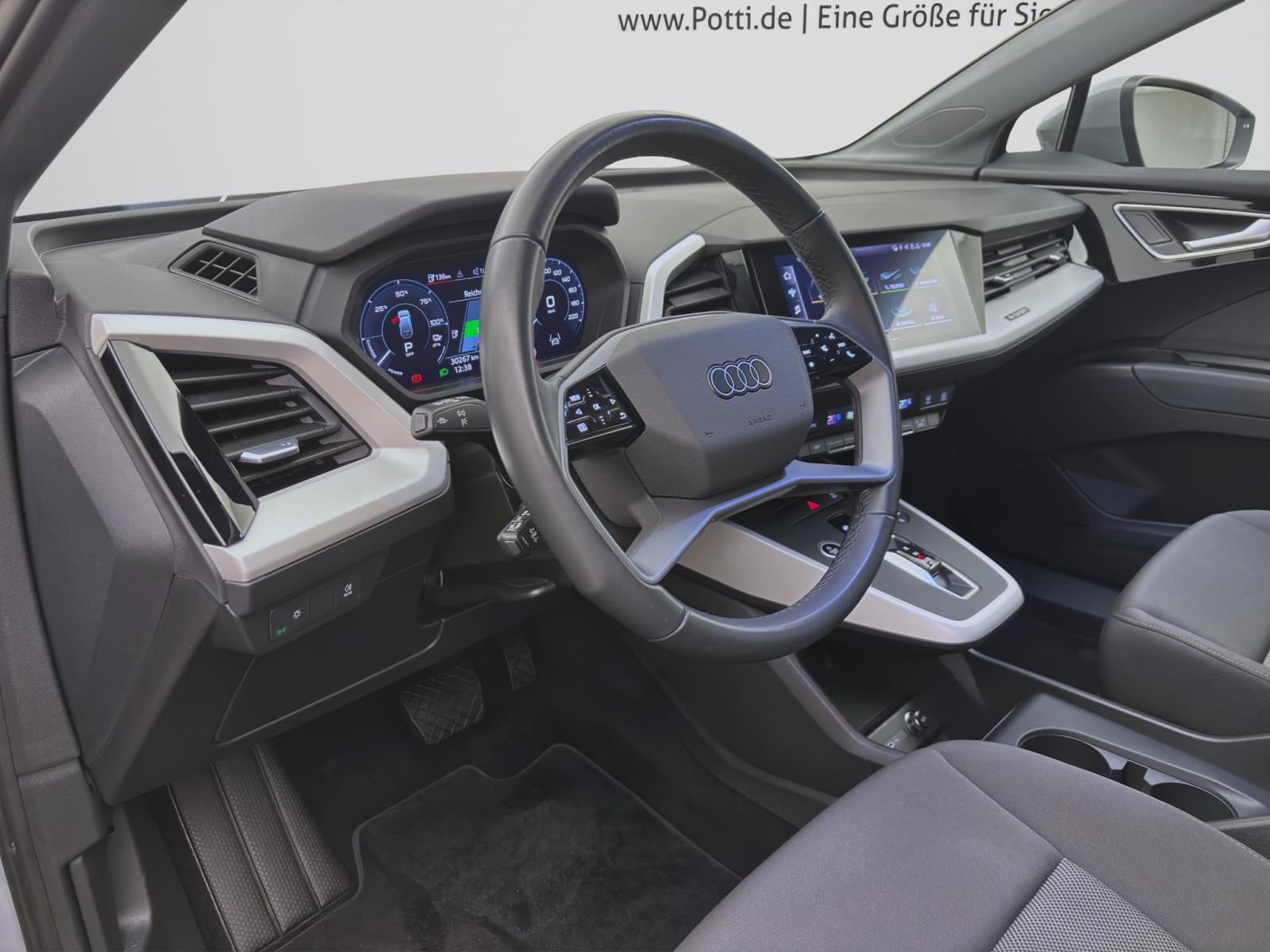Audi Q4 e-tron 35 LED KAMERA LM19 PDC DAB+