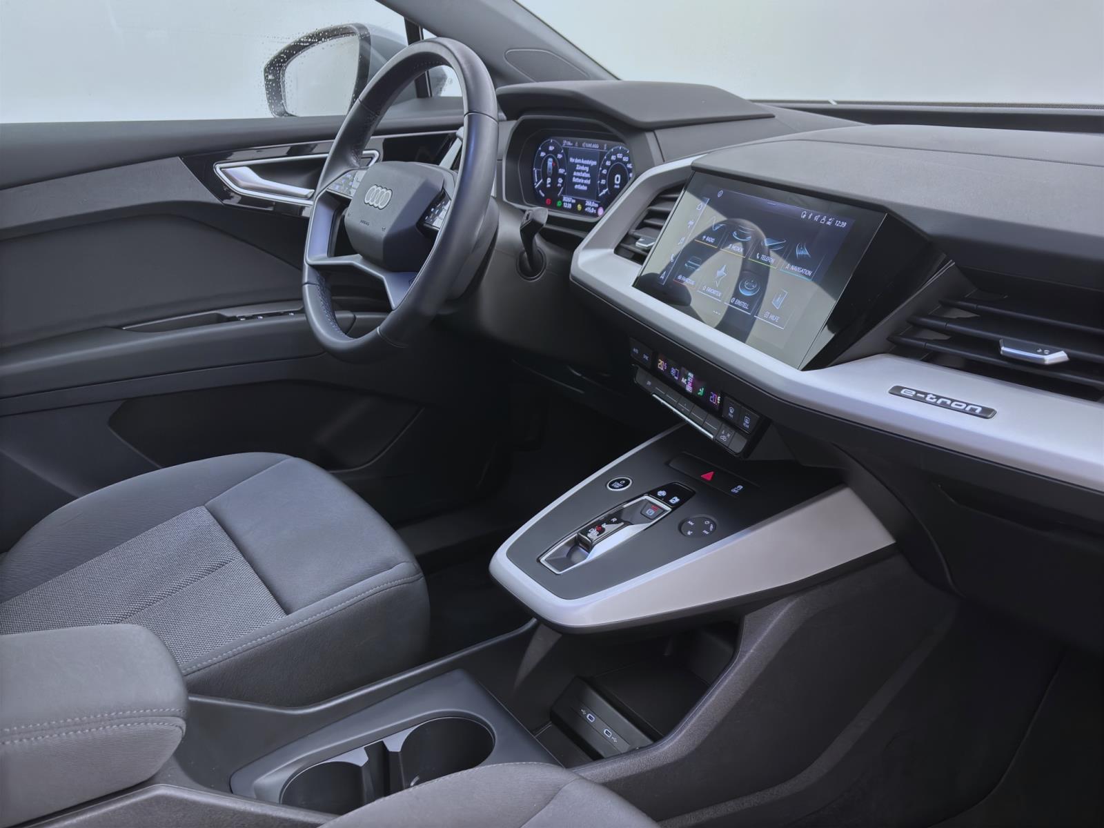 Audi Q4 e-tron 35 LED KAMERA LM19 PDC DAB+