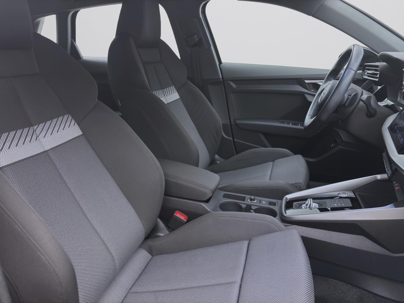 Audi A3 Sportback 40 TFSIe S LINE KAMERA SITZHZG GRA