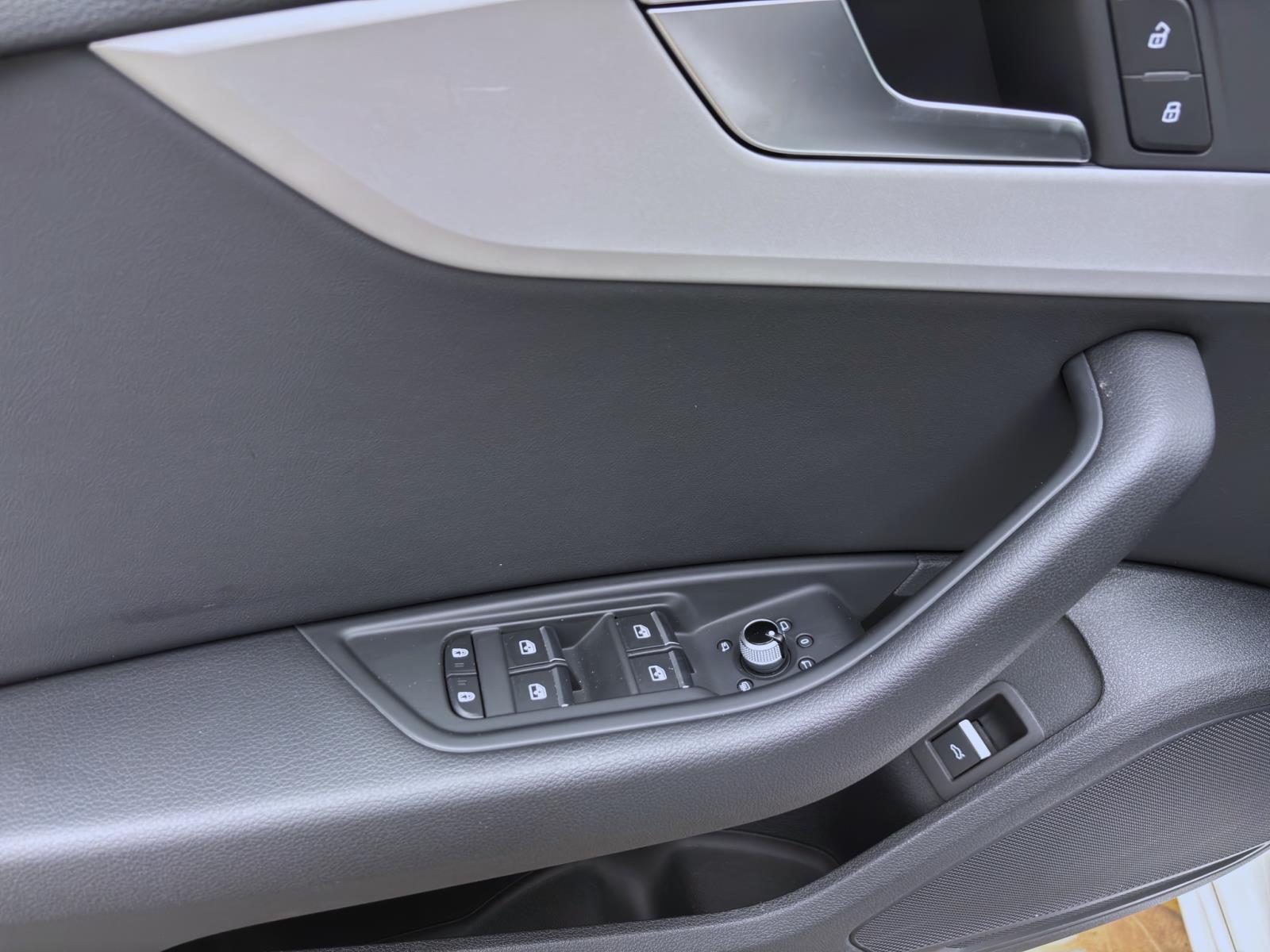 Bild 9: Audi A4 Avant 40 TDI Q ADVANCED PANO MATRIX NAVI+ HUD