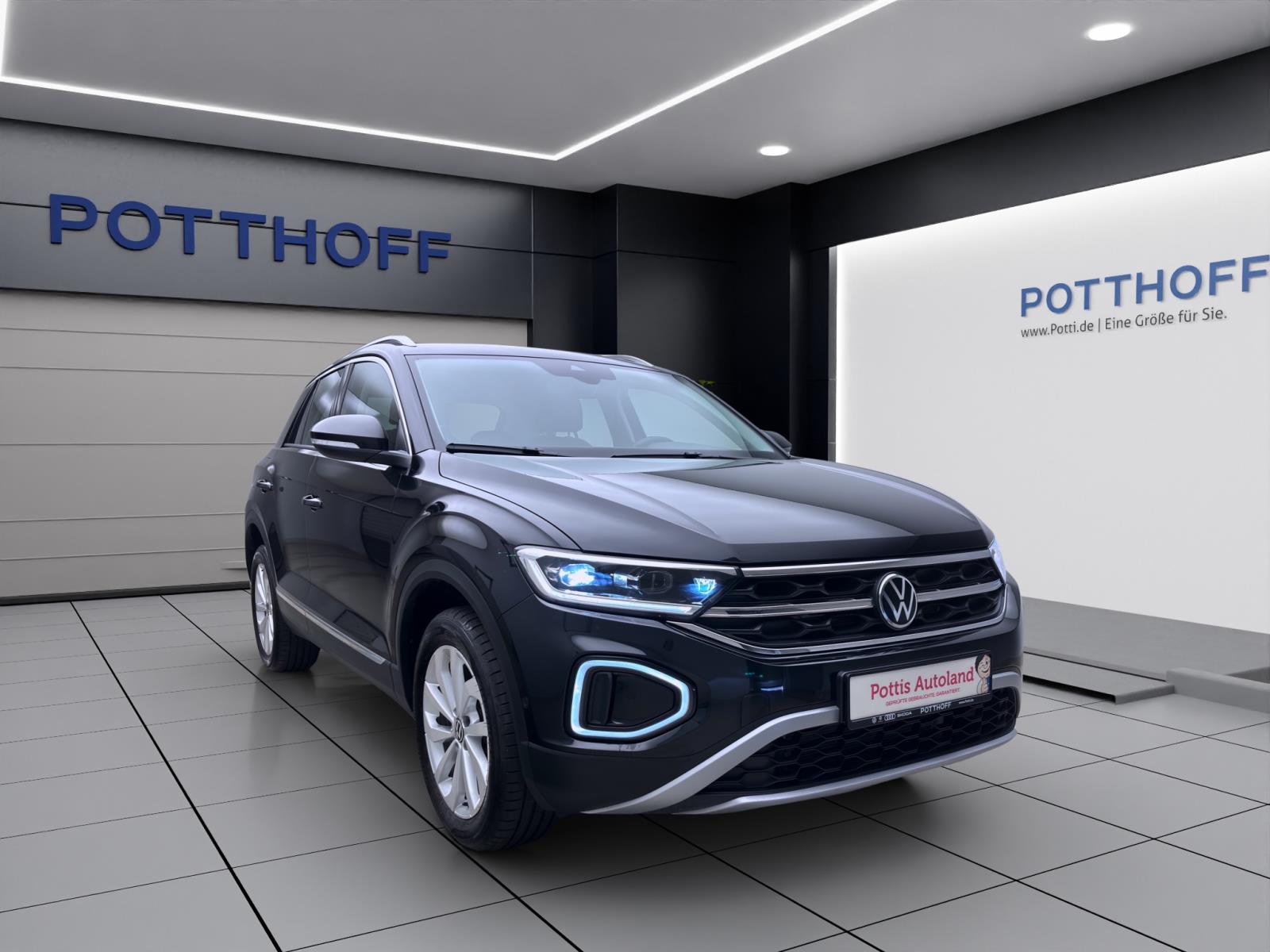 Volkswagen T-Roc 1.5 TSI DSG STYLE NAVI D.COCKPIT PDC SITZHZG