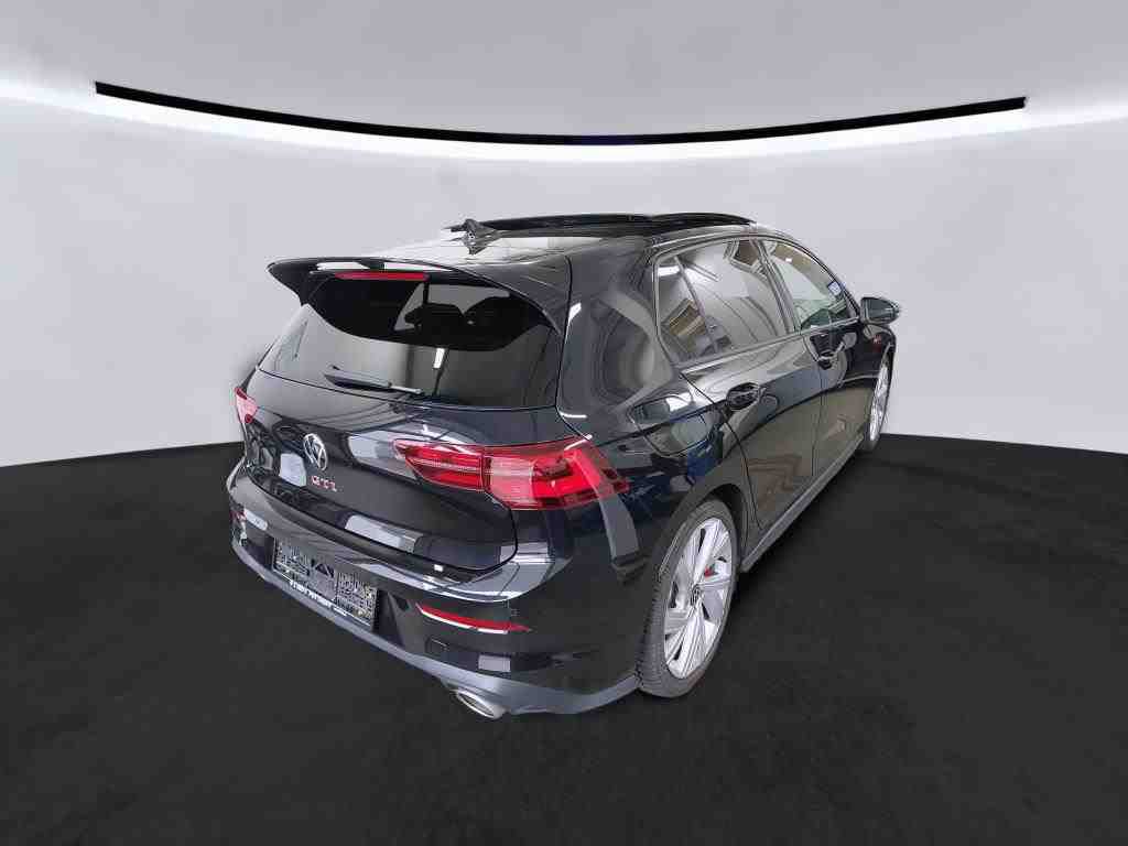 Volkswagen Golf GTI CLUBSPORT PANO IQ.LIGHT KAMERA NAVI