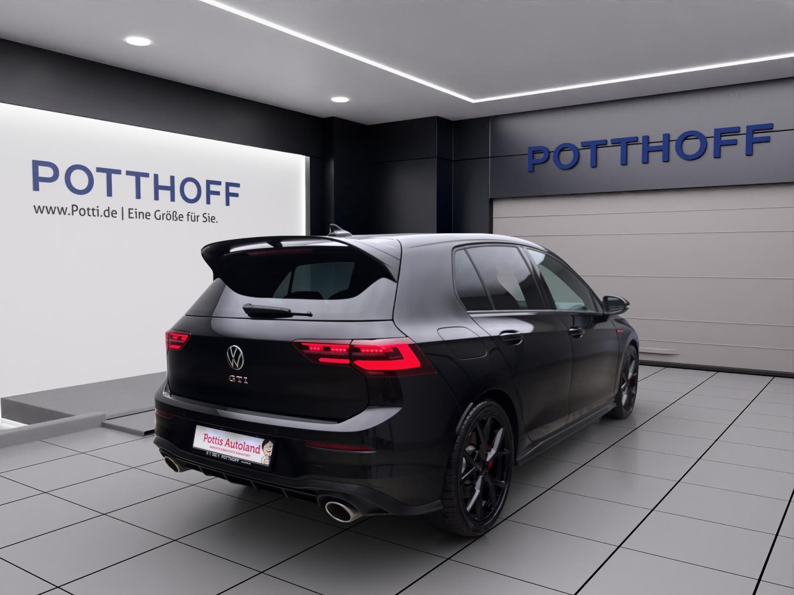 Volkswagen Golf GTI CLUBSPORT PANO IQ.LIGHT KAMERA NAVI