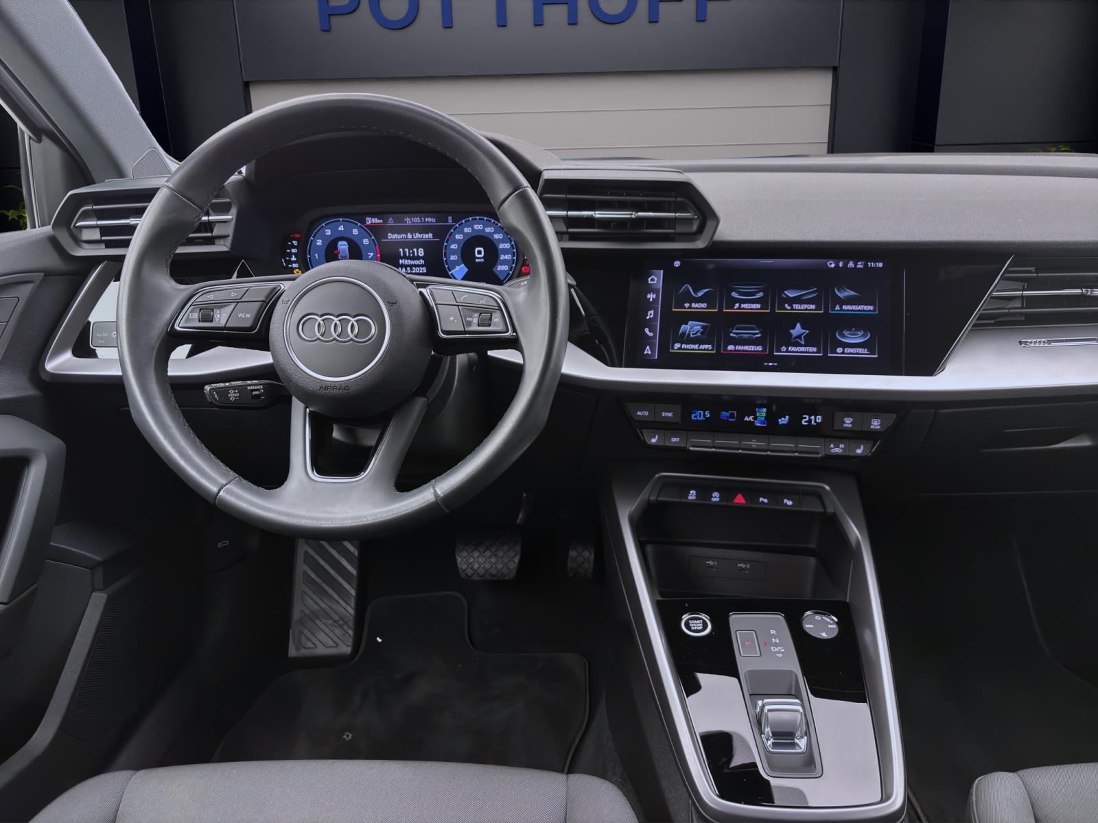 Audi A3 Sportback 35 TFSI ADVANCED SOUND KLIMA AHK LM17