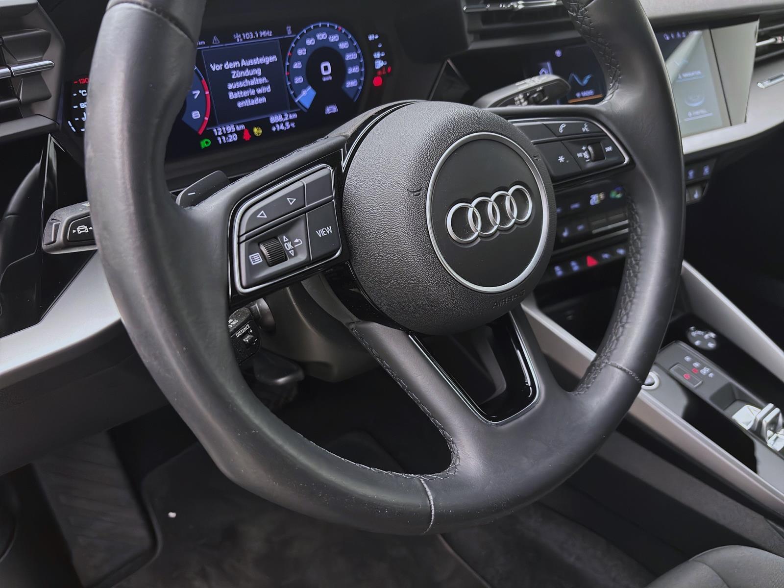 Audi A3 Sportback 35 TFSI ADVANCED SOUND KLIMA AHK LM17