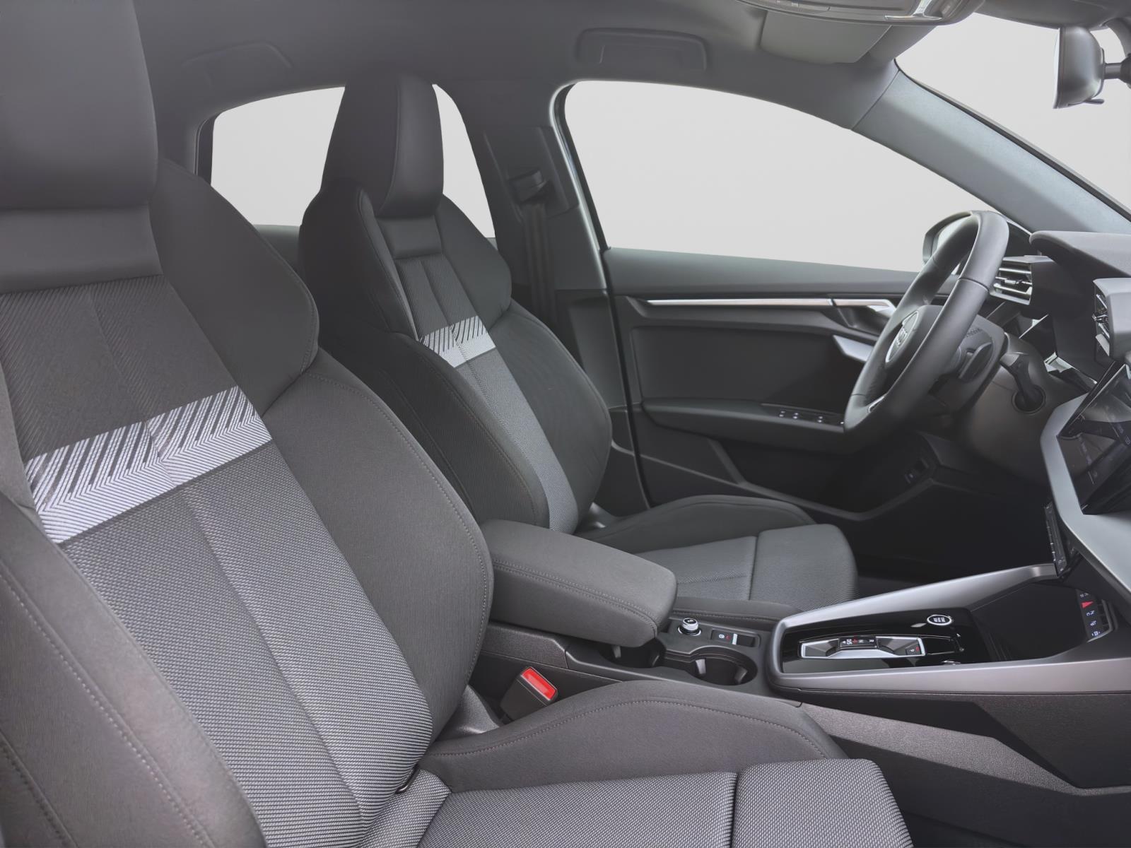 Audi A3 Limousine 30 TFSI ADVANCED NAVI KAMERA VIRTUAL LM18