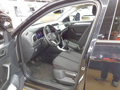 Volkswagen T-Roc 1.0 TSI LIFE NAVI D.COCKPIT PDC SITZHZG