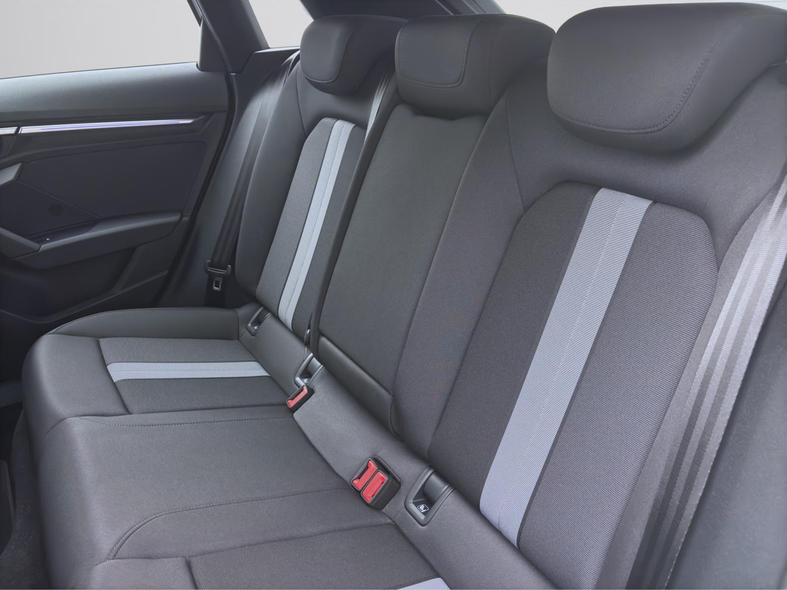 Audi A3 Sportback 30 TFSI ADVANCED PDC LED KLIMA VIRTUAL