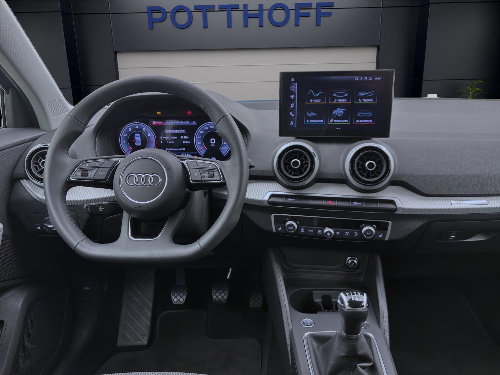 Audi Q2 30 TFSI S LINE PDC VIRTUAL AHK LM17 LED