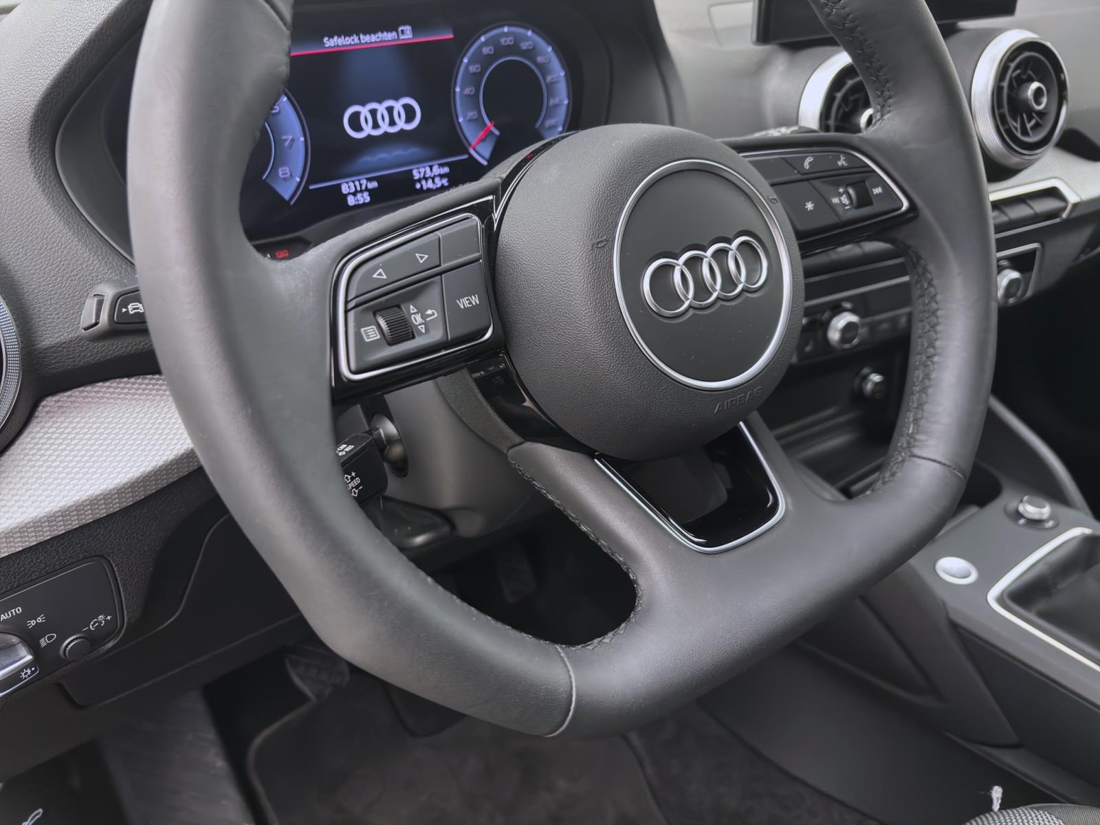 Audi Q2 30 TFSI S LINE PDC VIRTUAL AHK LM17 LED