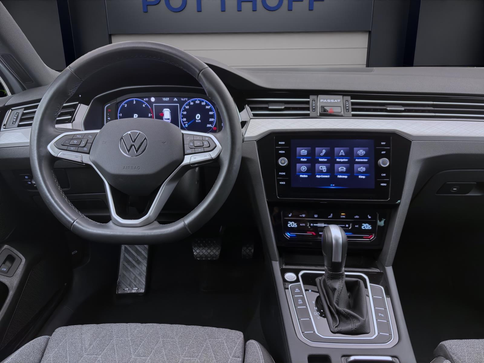 Volkswagen Passat Variant 2.0 TDI DSG BUSINESS STDHZG AHK KAMERA PDC