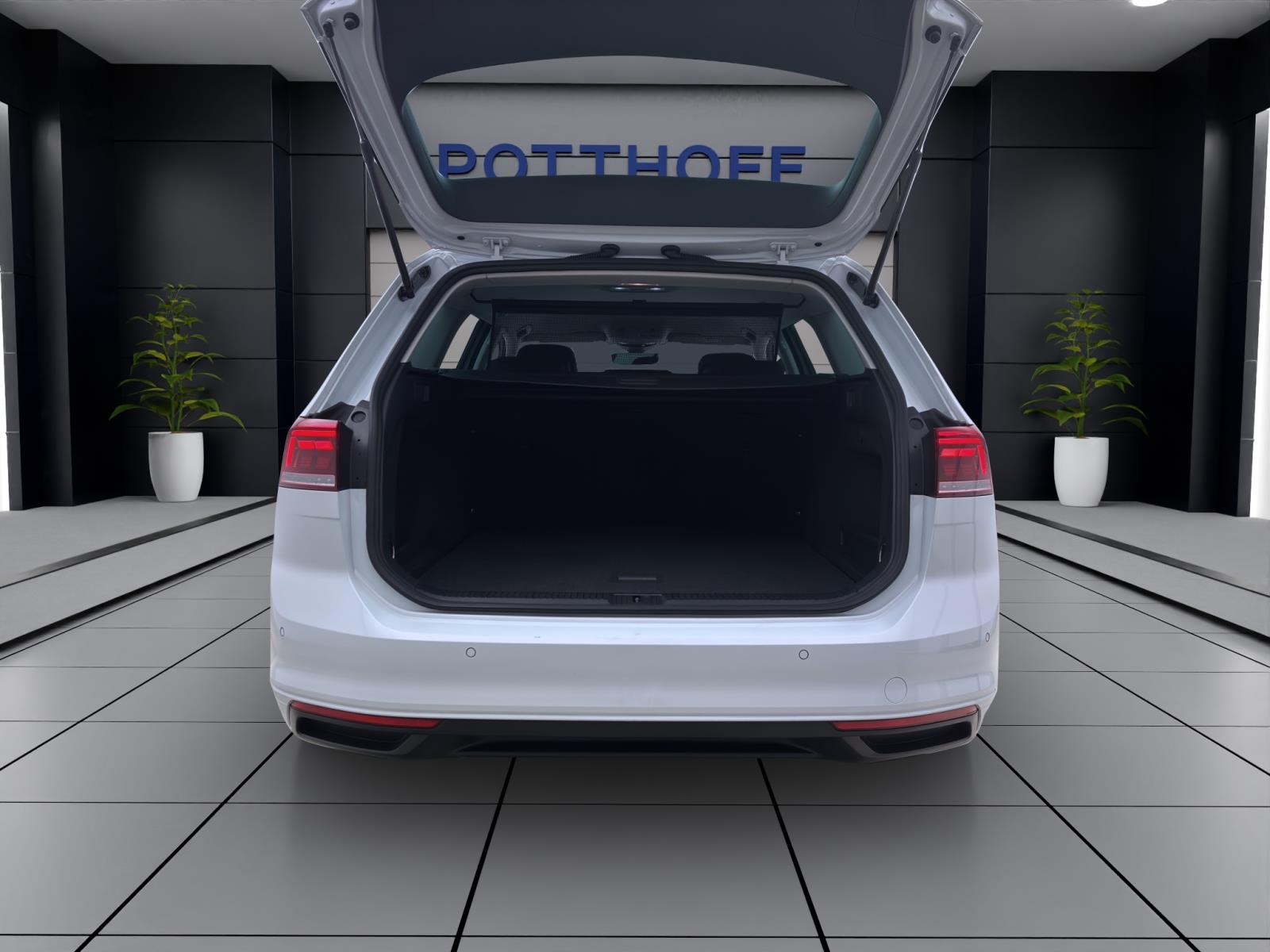 Volkswagen Passat Variant 2.0 TDI DSG BUSINESS NAVI KAMERA PDC