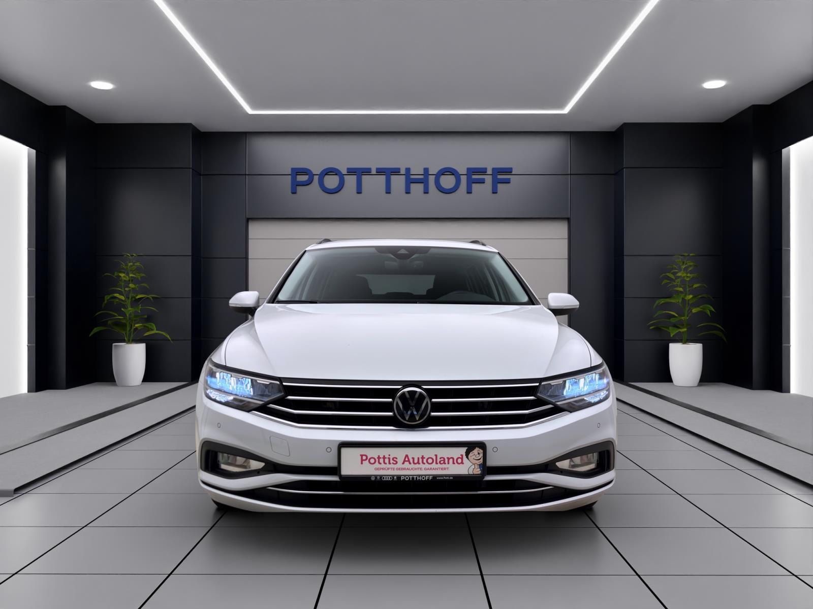 Volkswagen Passat Variant 2.0 TDI DSG BUSINESS NAVI KAMERA PDC