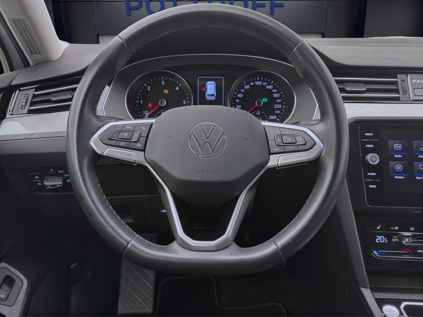 Volkswagen Passat Variant 2.0 TDI DSG BUSINESS NAVI KAMERA PDC