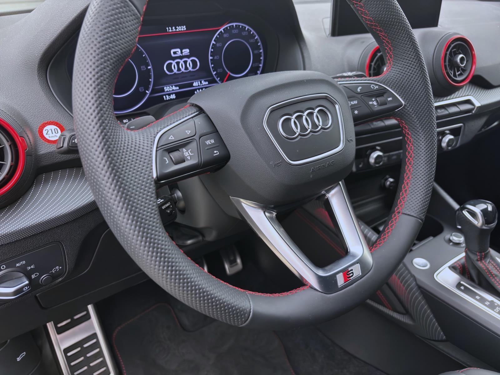 Audi Q2 30 TDI S LINE PDC LED LEDER NAVI AHK LM17
