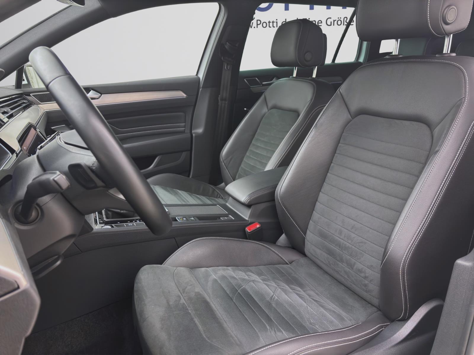 Volkswagen Passat Variant 2.0 TDI DSG ELEGANCE NAVI KAMERA ACC PDC