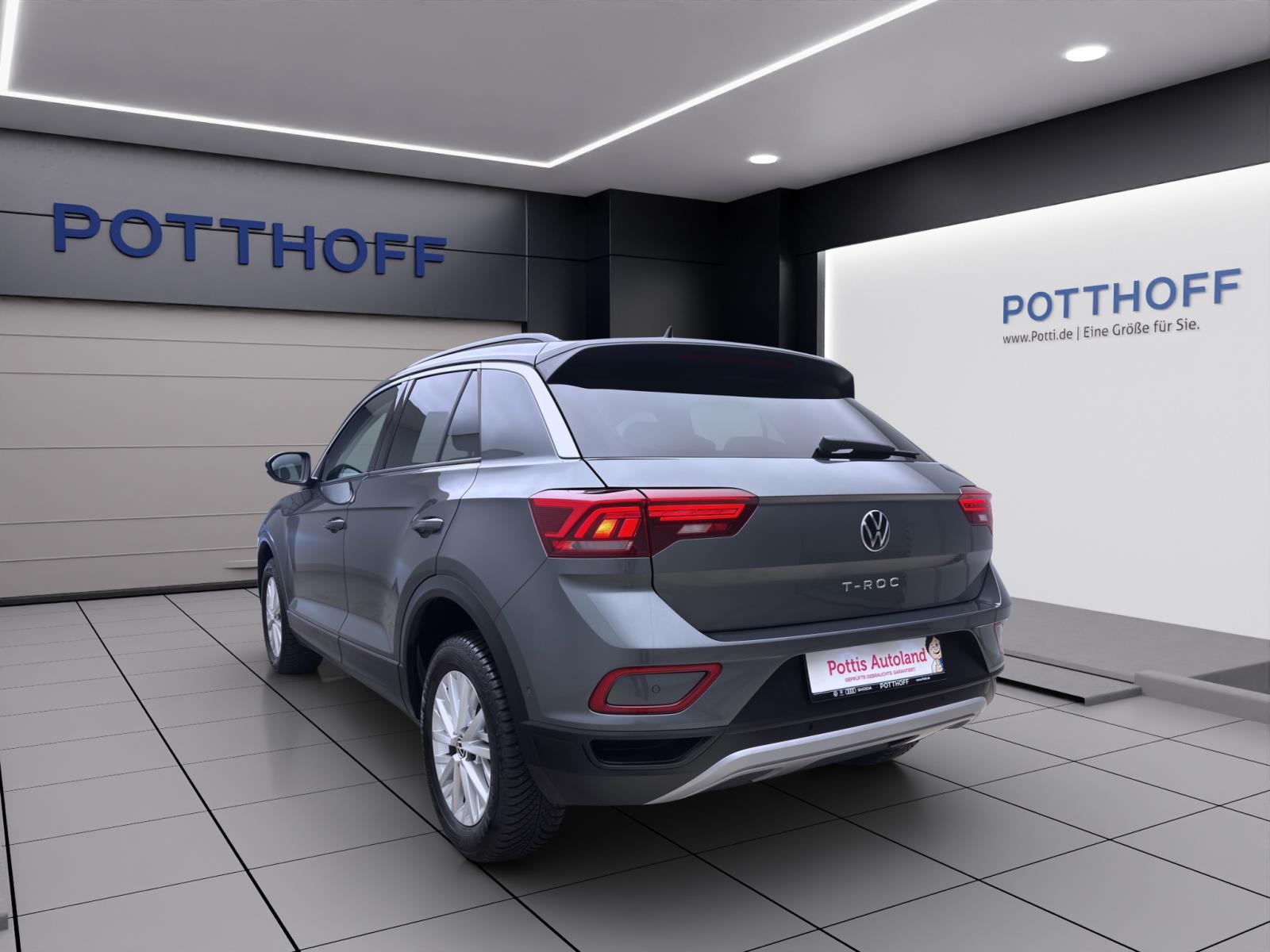 Volkswagen T-Roc 1.0 TSI LIFE NAVI D.COCKPIT PDC SITZHZG