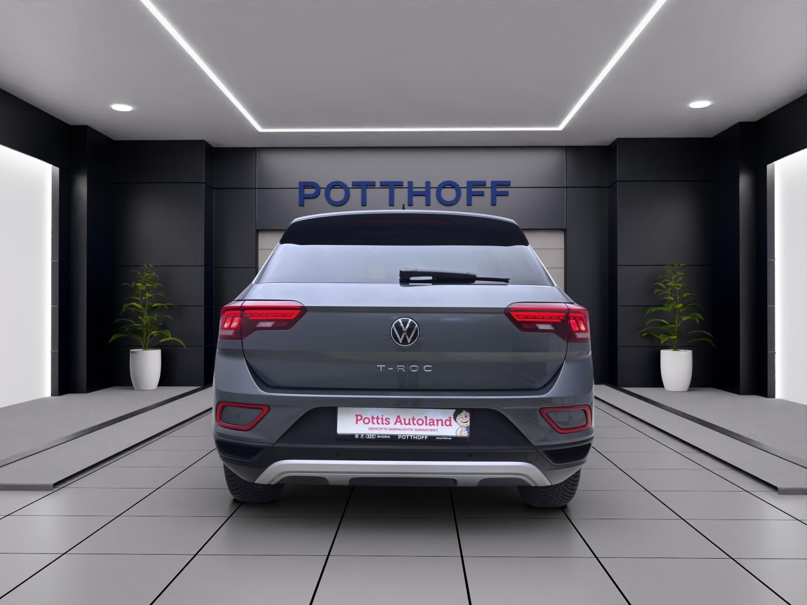 Volkswagen T-Roc 1.0 TSI LIFE NAVI D.COCKPIT PDC SITZHZG