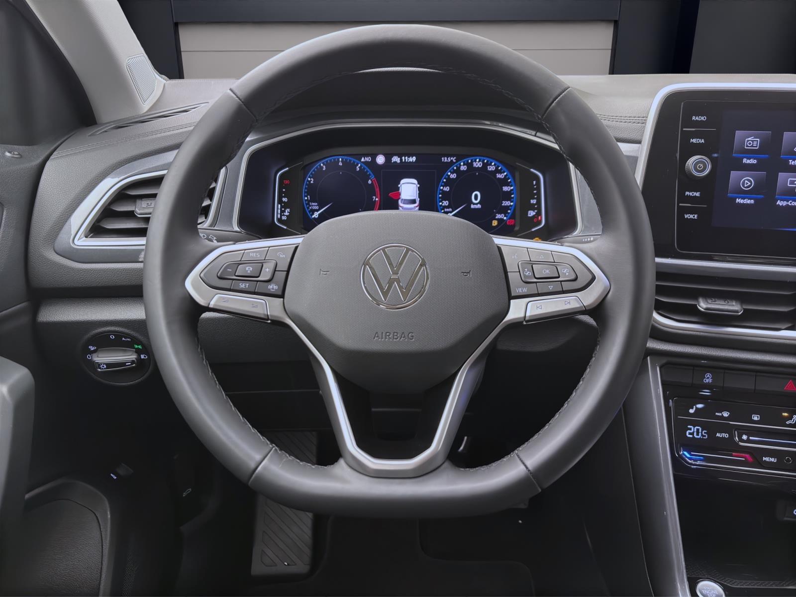Volkswagen T-Roc 1.0 TSI STYLE NAVI KLIMA PDC SITZHZG