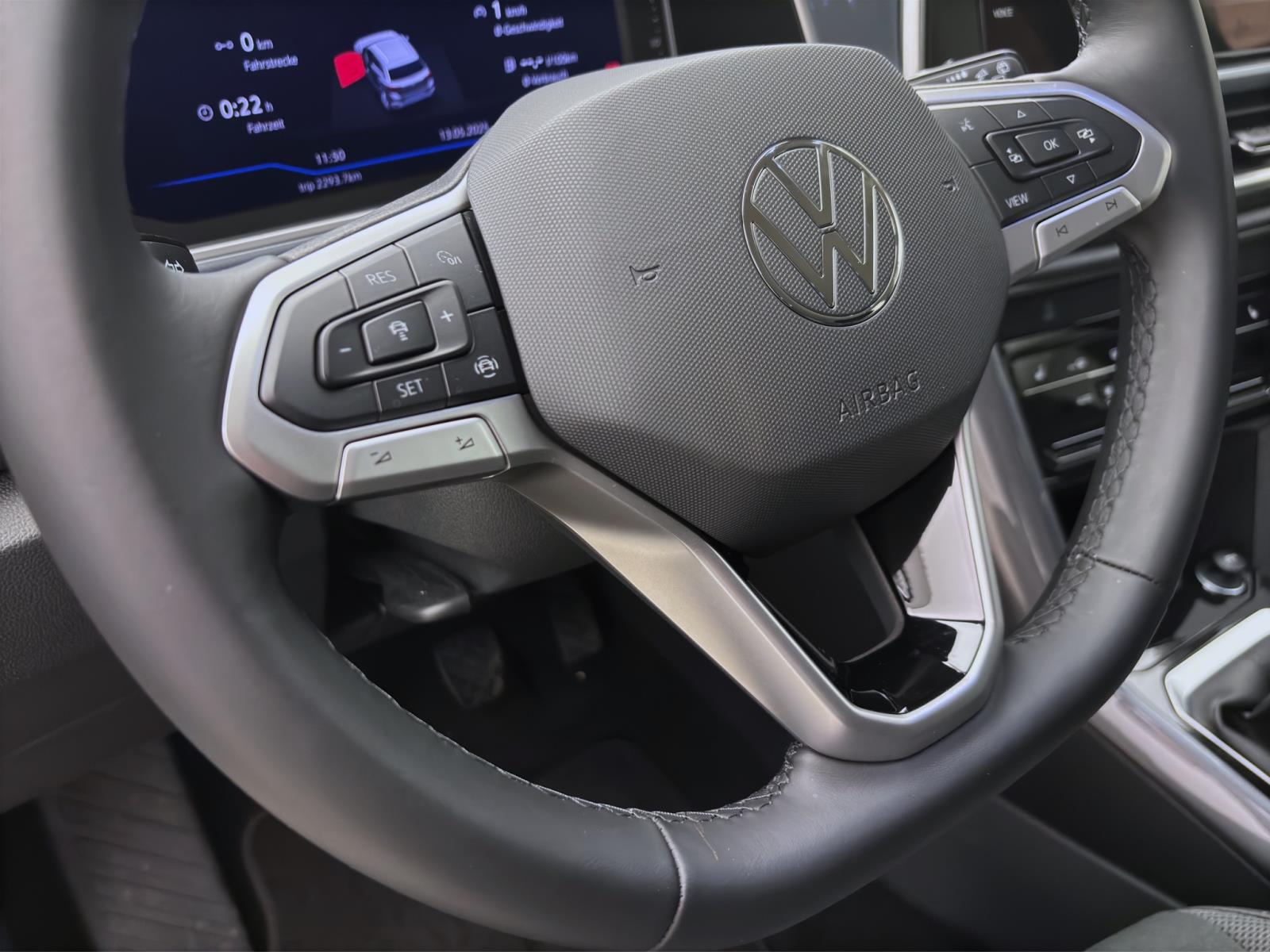 Volkswagen T-Roc 1.0 TSI STYLE NAVI KLIMA PDC SITZHZG